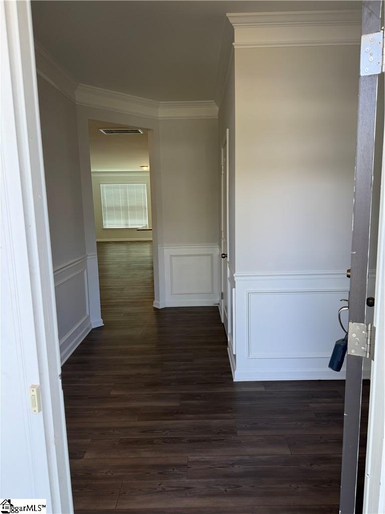 126 Muir Way Property Photo 3