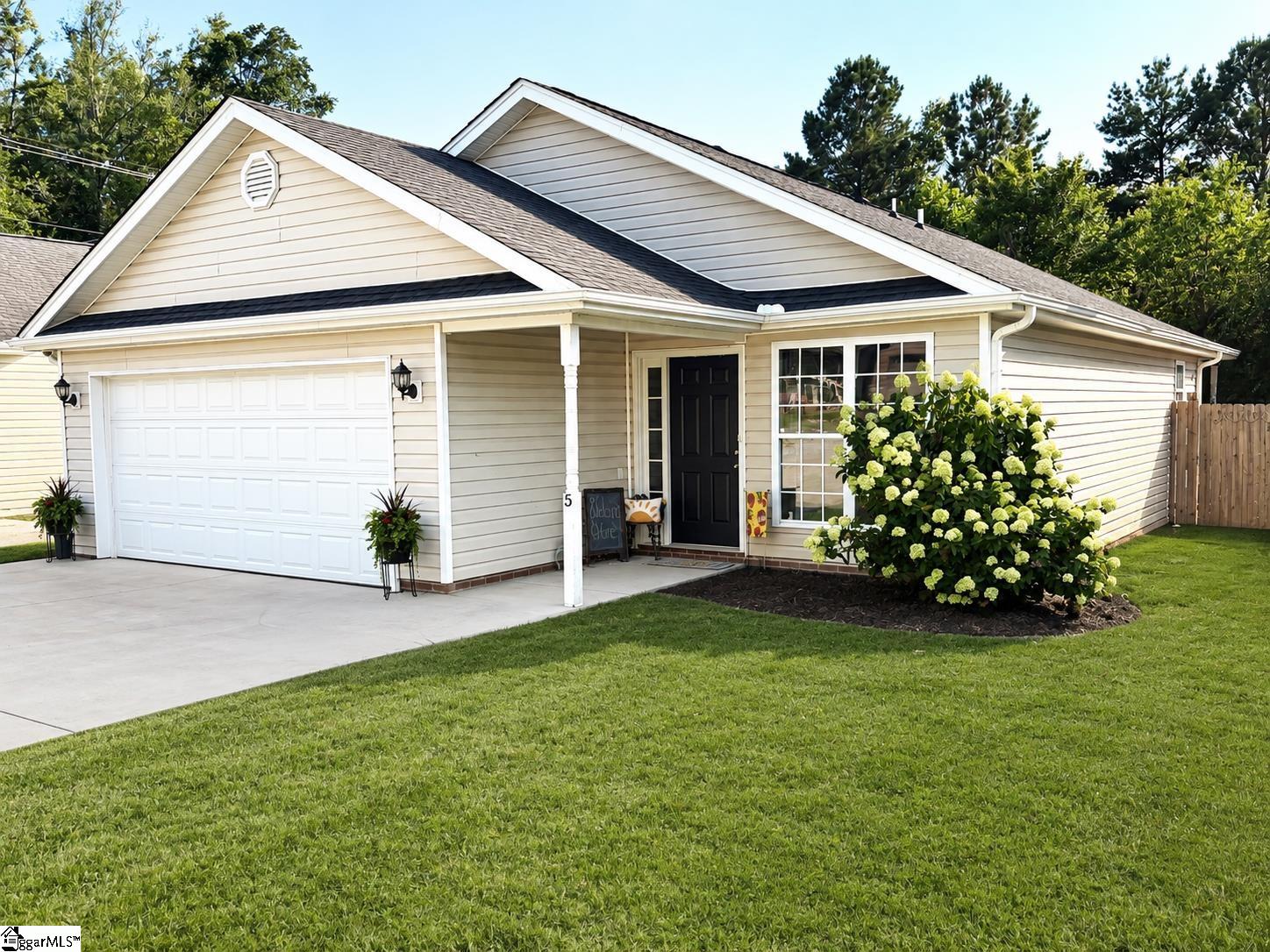 5 Cedar Brook Court Property Photo 2