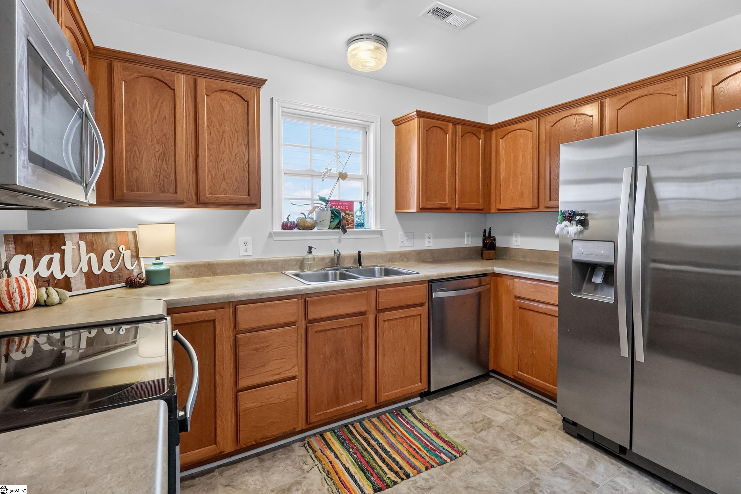 5 Cedar Brook Court Property Photo 3