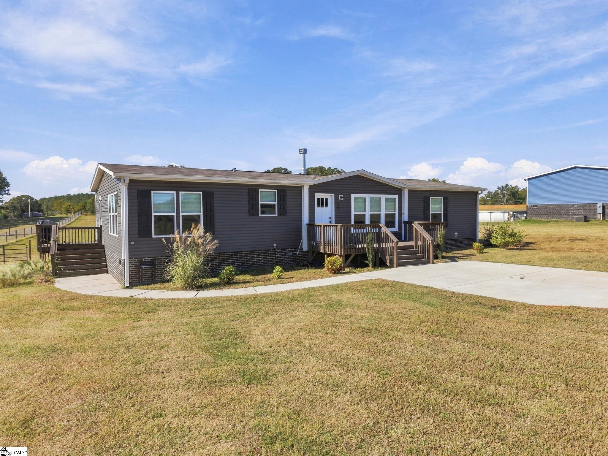 120 Purdy Road Property Photo 1