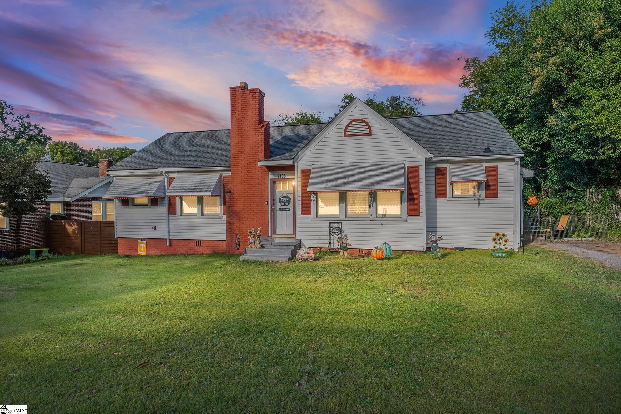 3108 Old Buncombe Road Property Photo 2