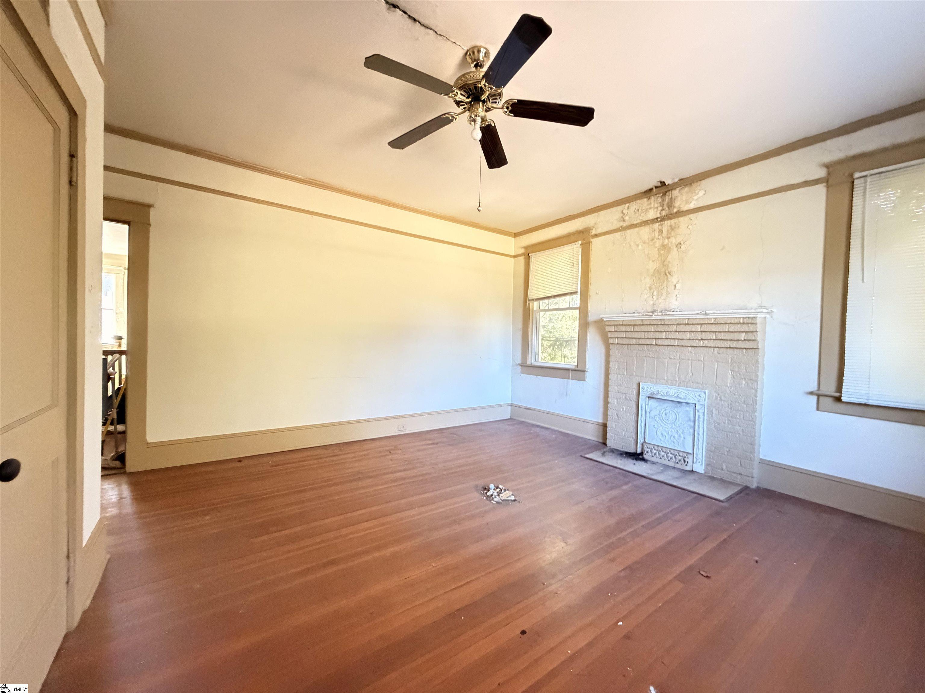 9102 Old Laurens Road Property Photo 26