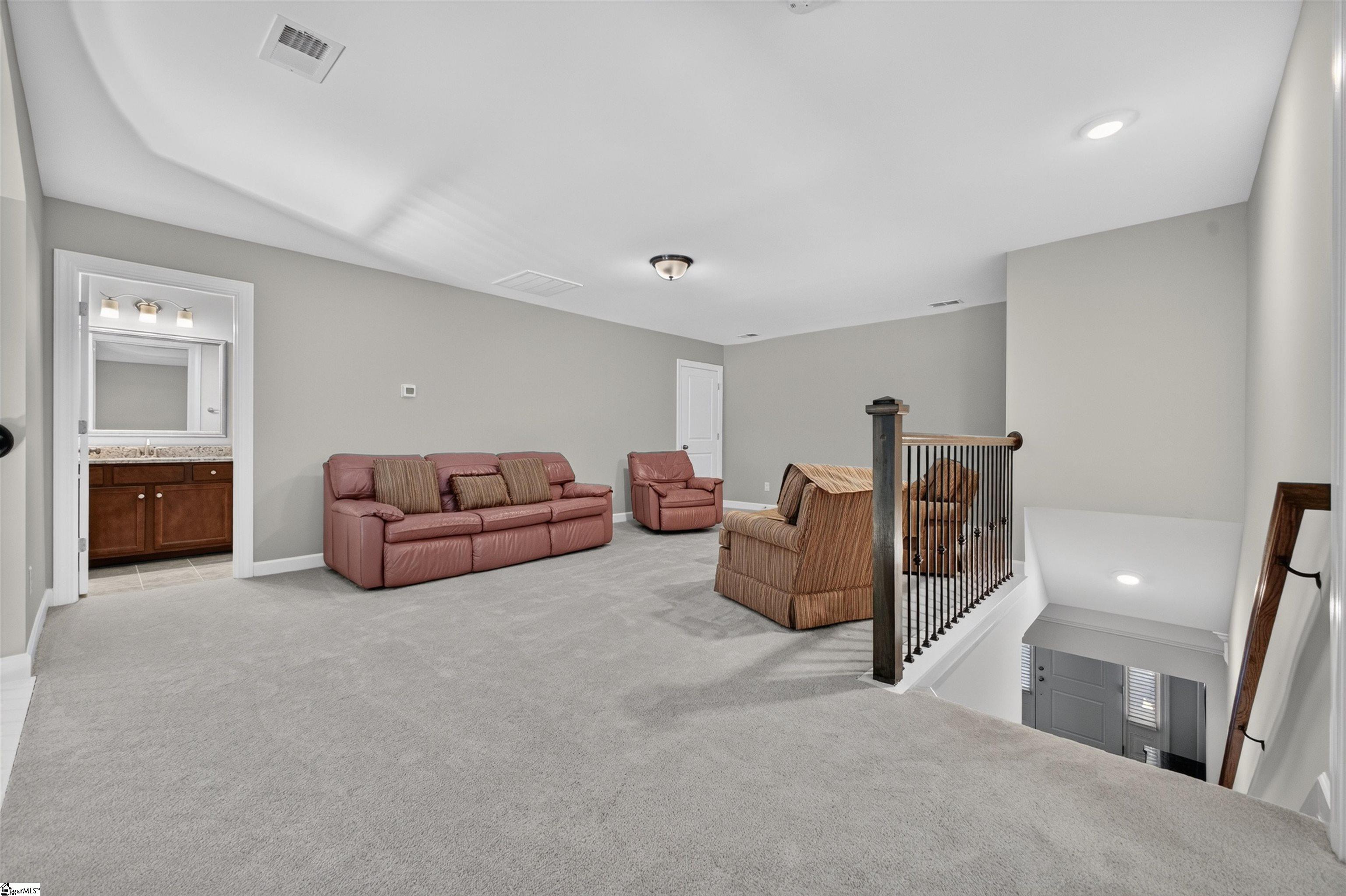 216 Holstein Court Property Photo 10