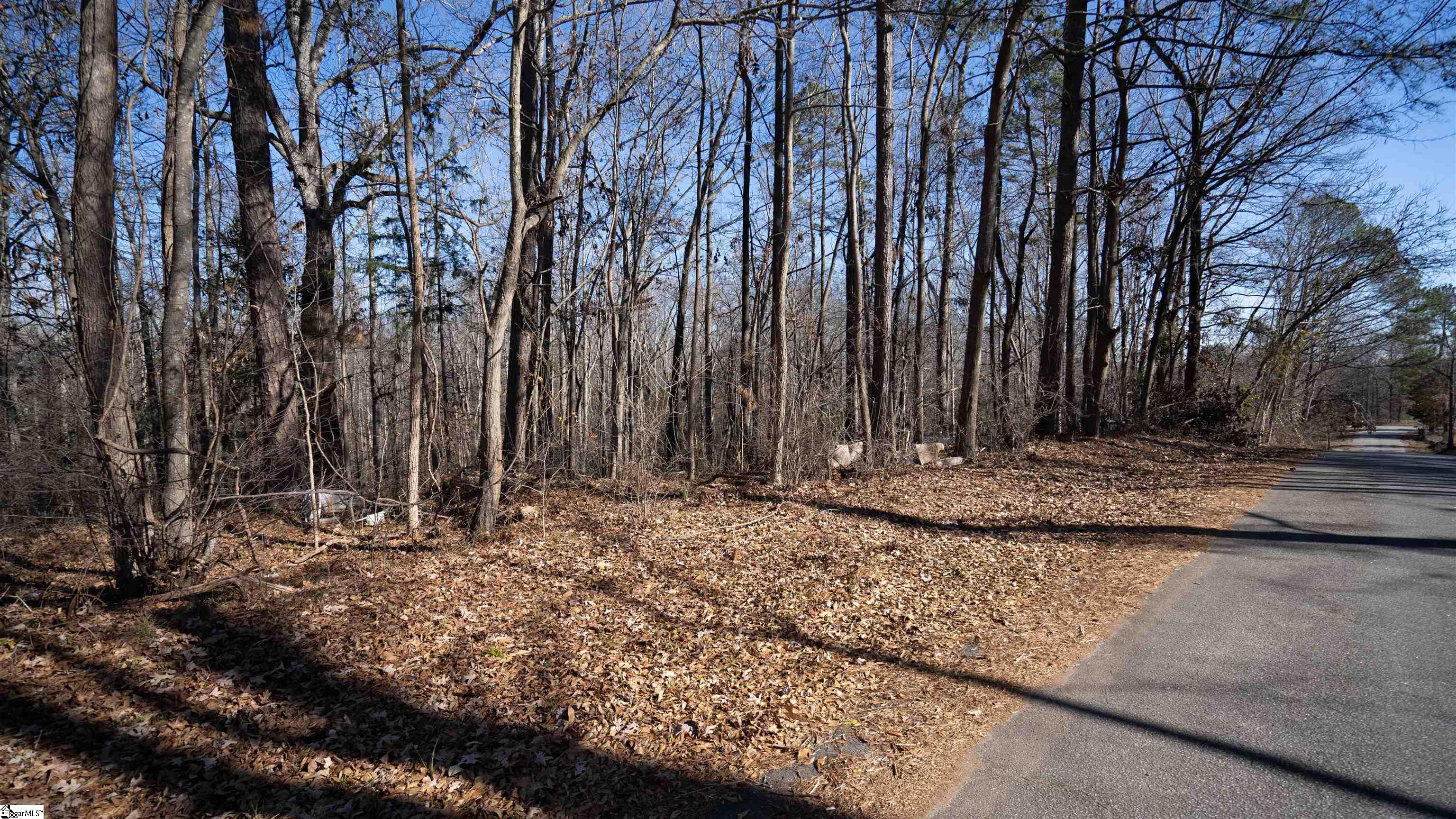121 Woodland Circle Property Photo 7
