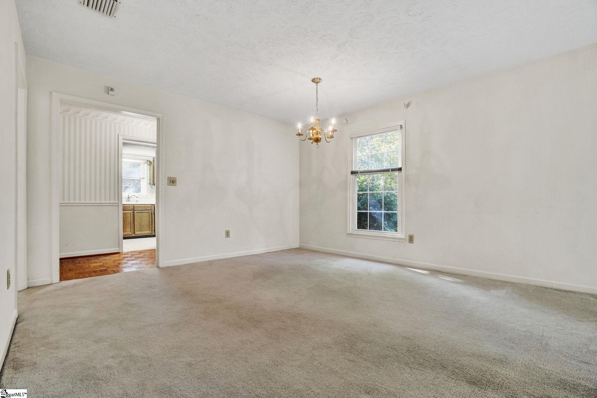 301 Wenwood Circle Property Photo 16