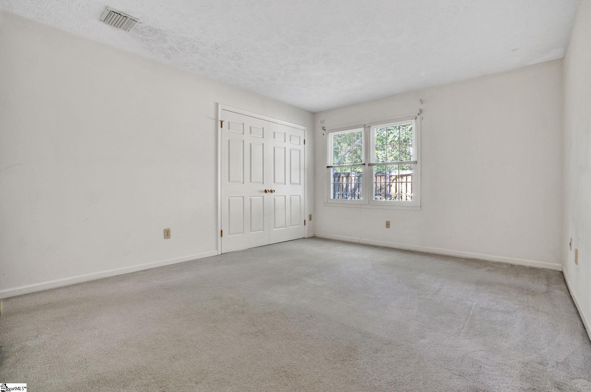 301 Wenwood Circle Property Photo 26