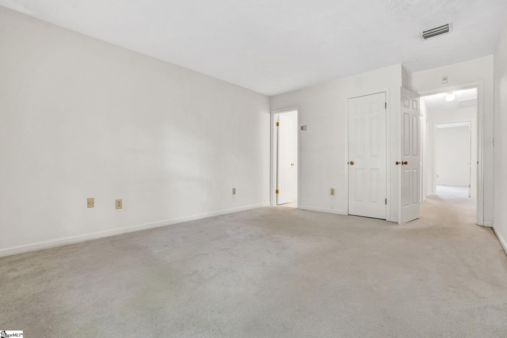 301 Wenwood Circle Property Photo 30