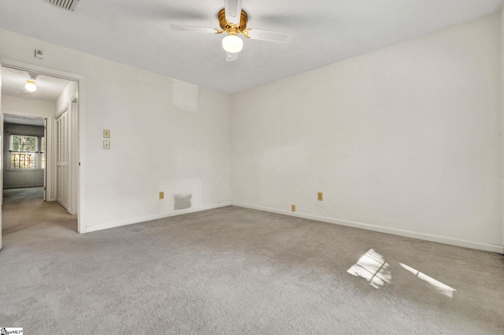 301 Wenwood Circle Property Photo 35