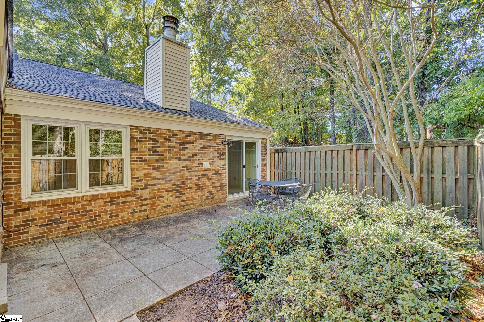 301 Wenwood Circle Property Photo 40