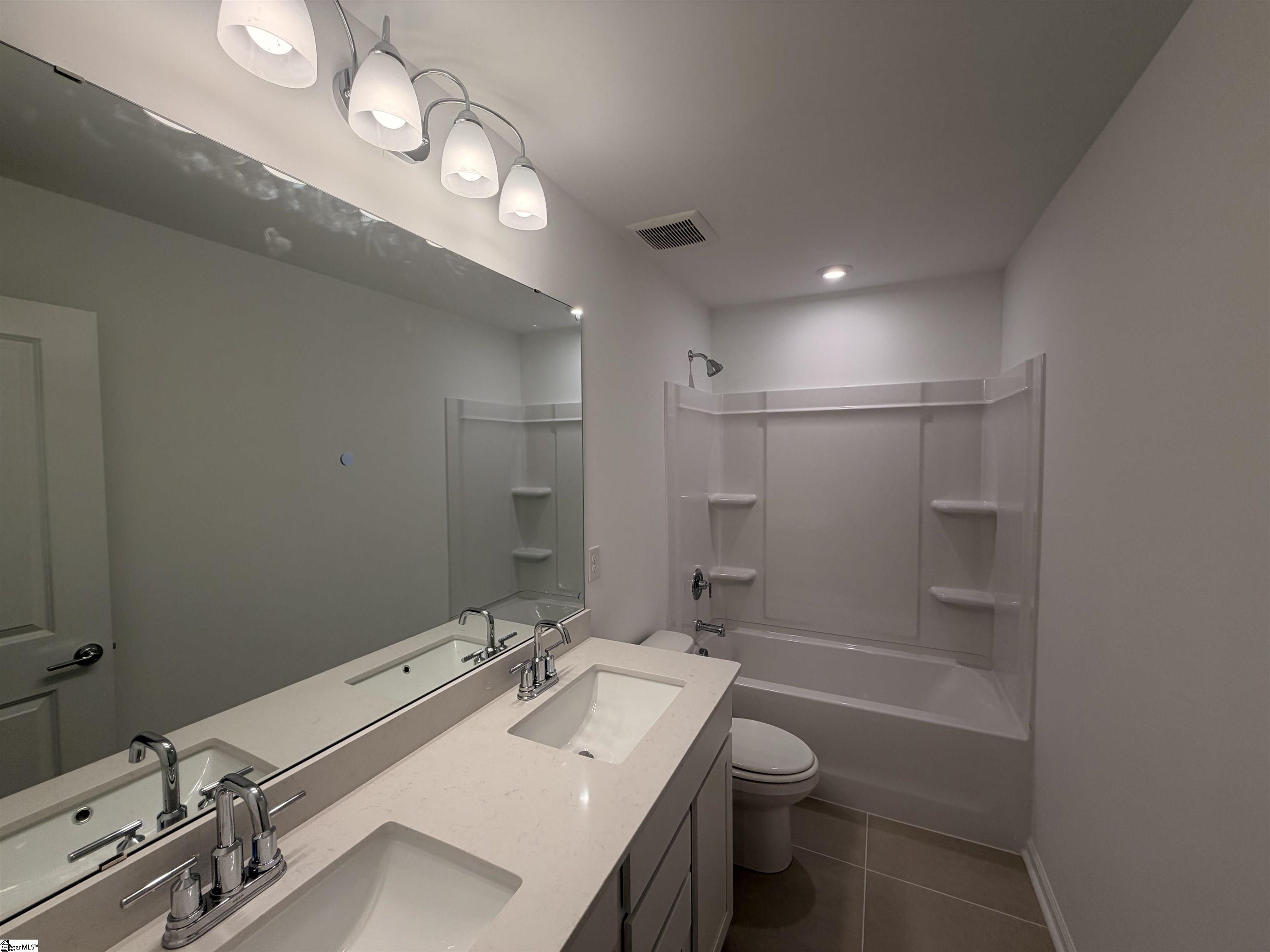 1402 Willow Ridge Way Property Photo 13