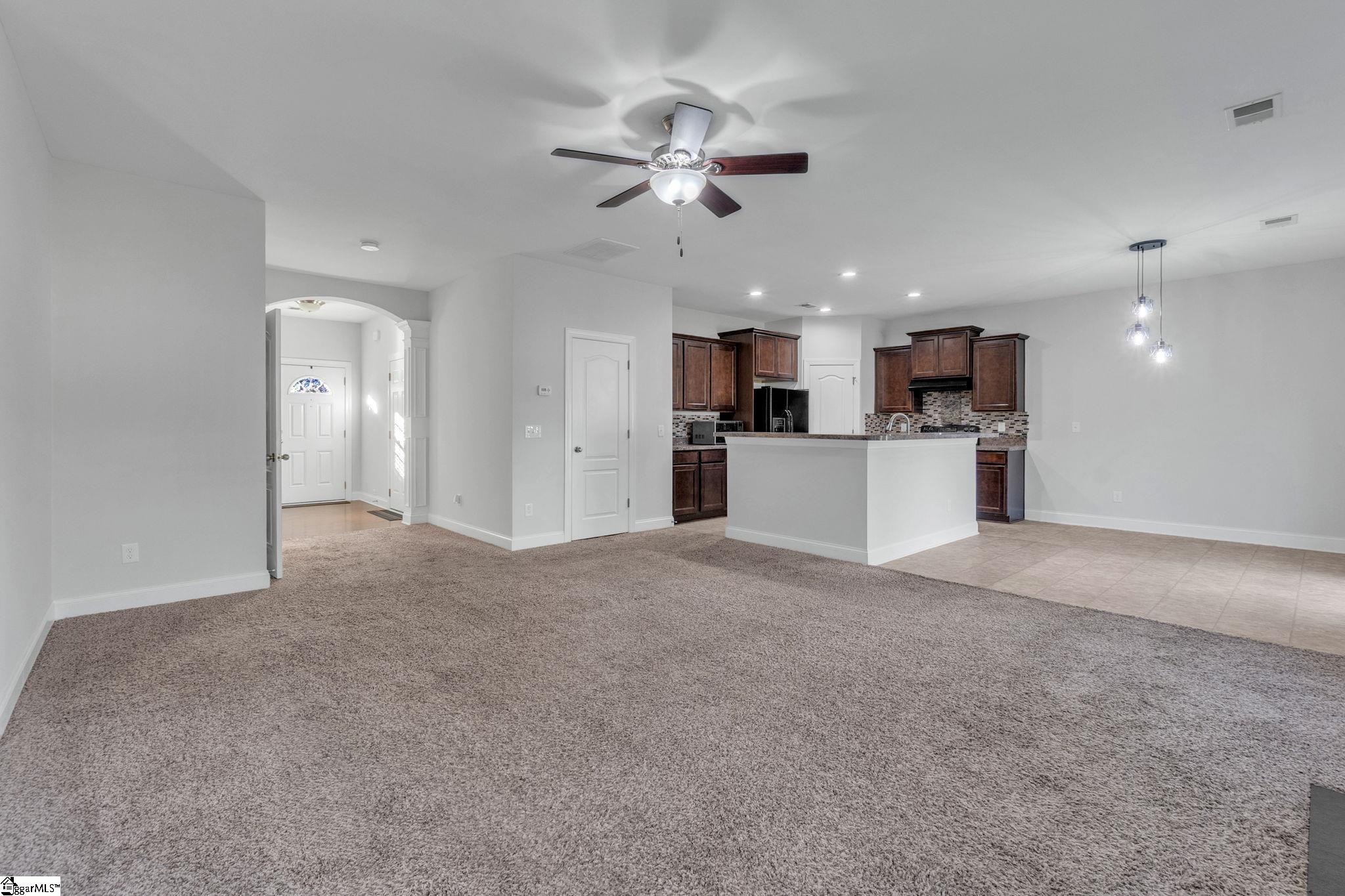 100 Romsey Circle Property Photo 5