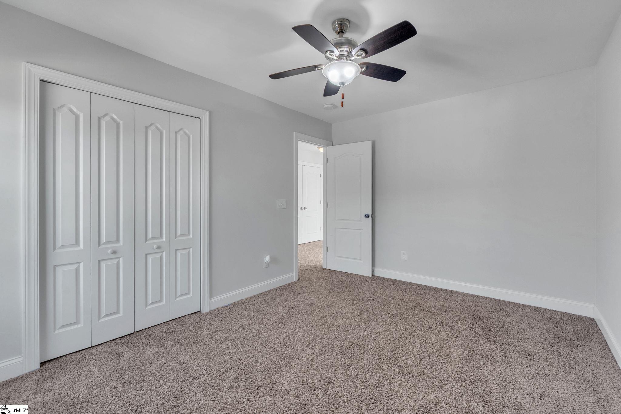 100 Romsey Circle Property Photo 15
