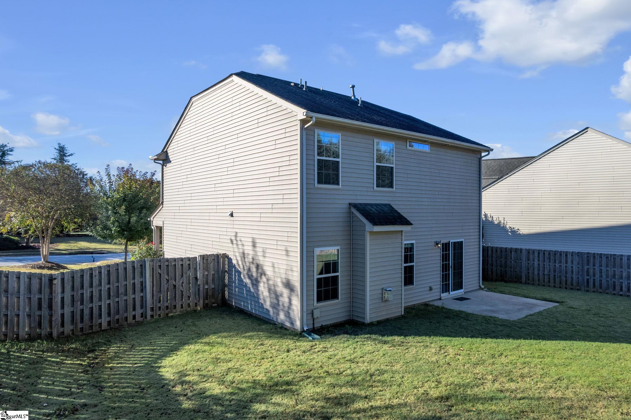 100 Romsey Circle Property Photo 25