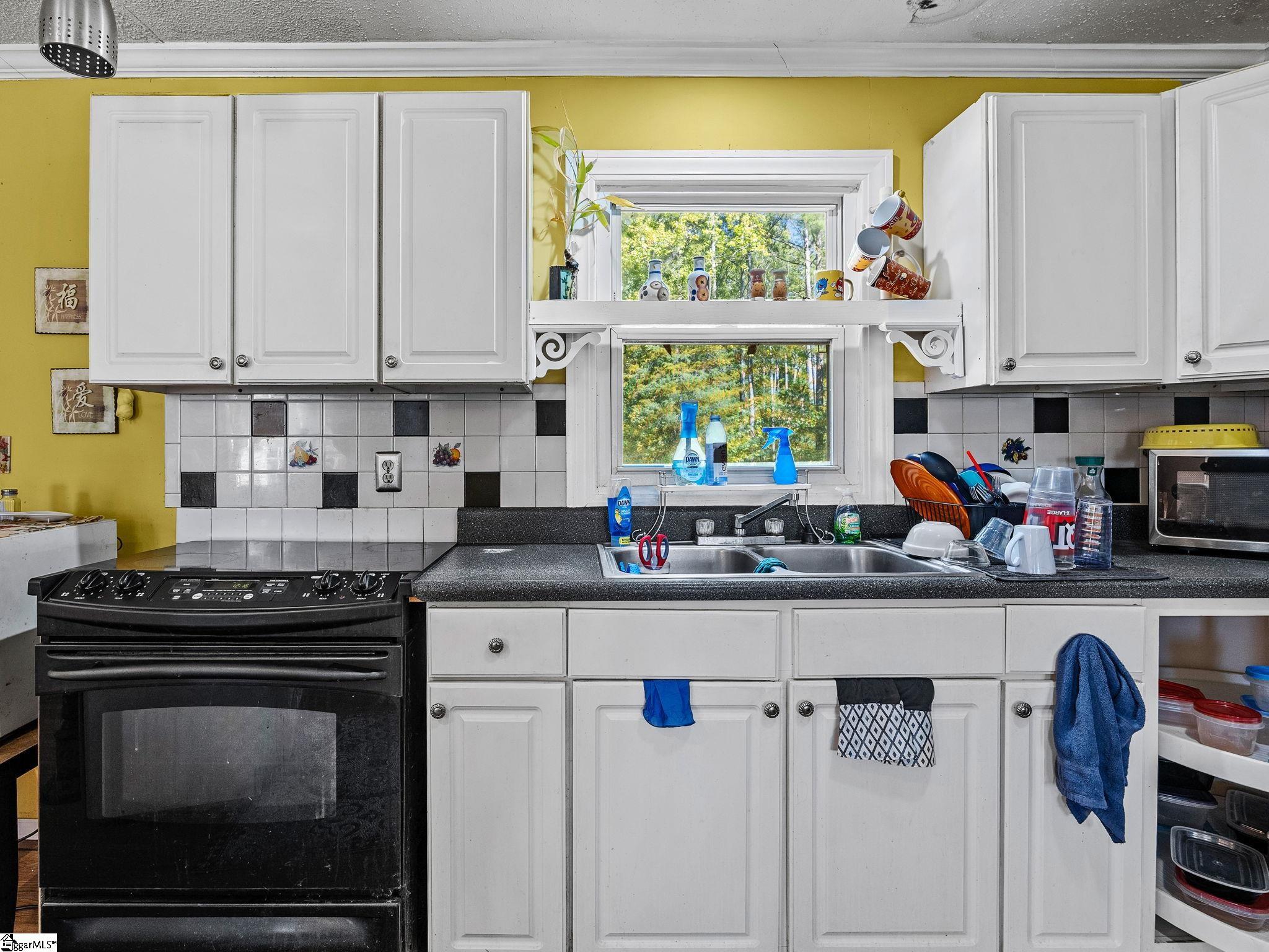 107 Moss Drive Property Photo 13