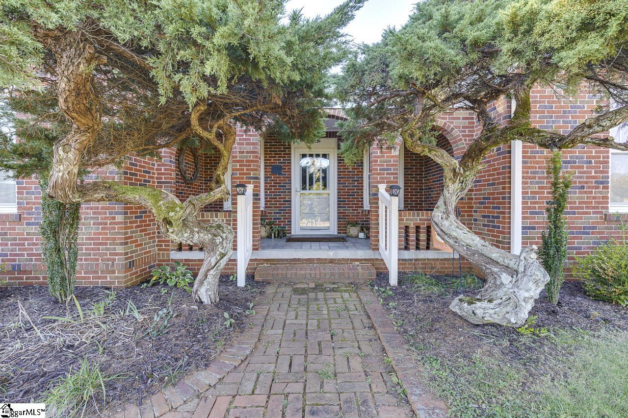 1621 Geer Highway Property Photo 4