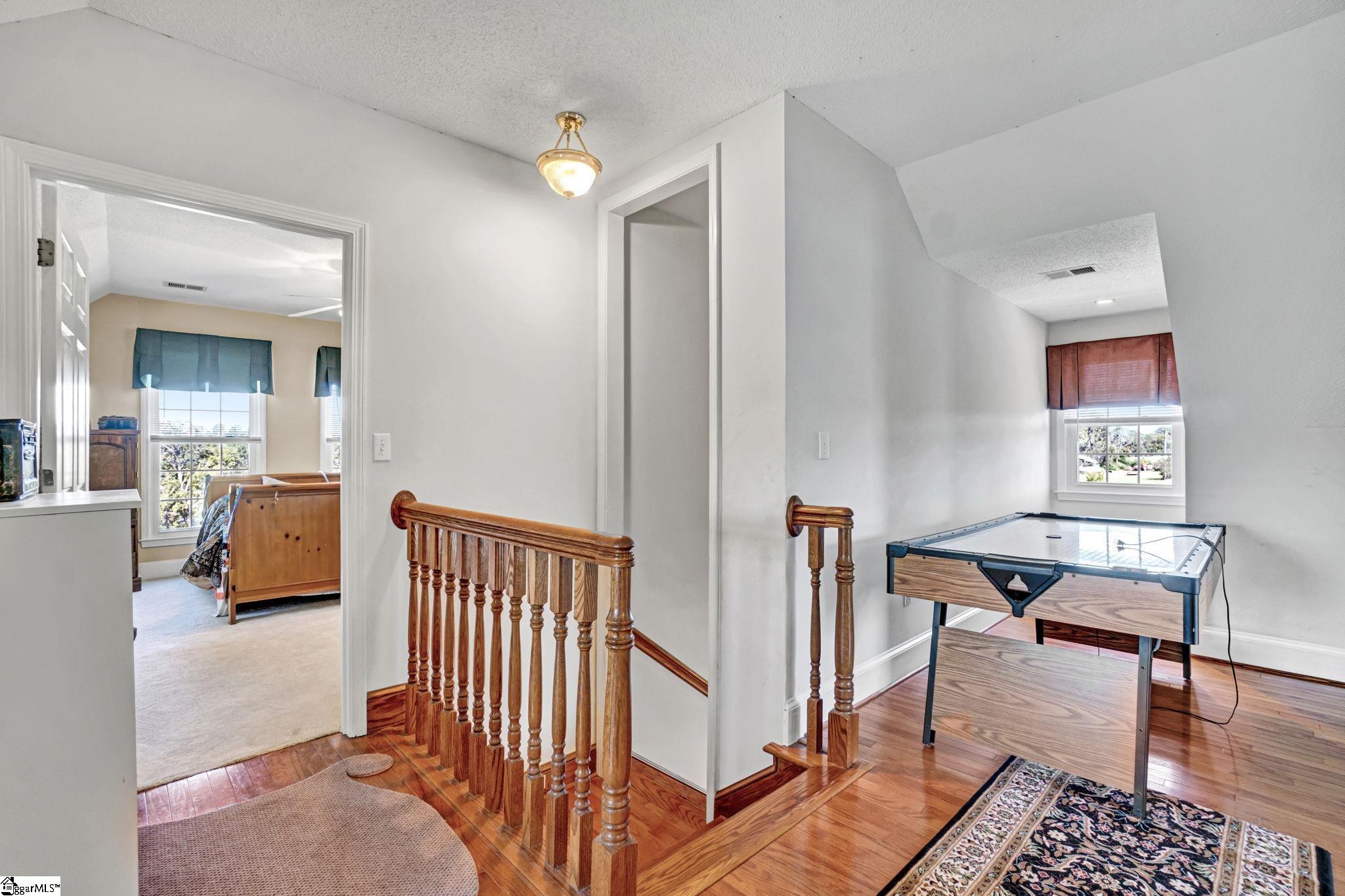 402 Nanaloo Avenue Property Photo 29