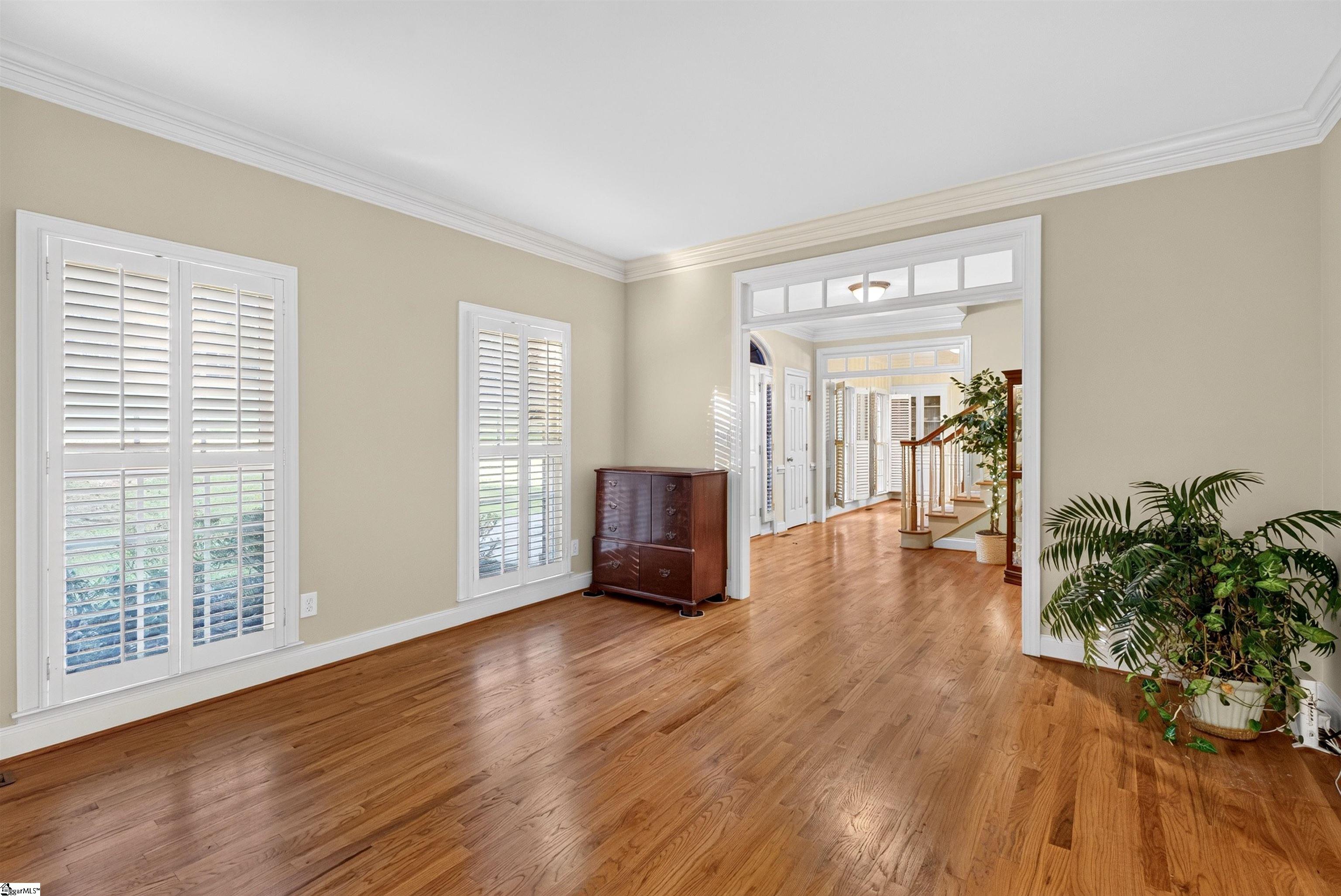 833 Oakcrest Road Property Photo 16