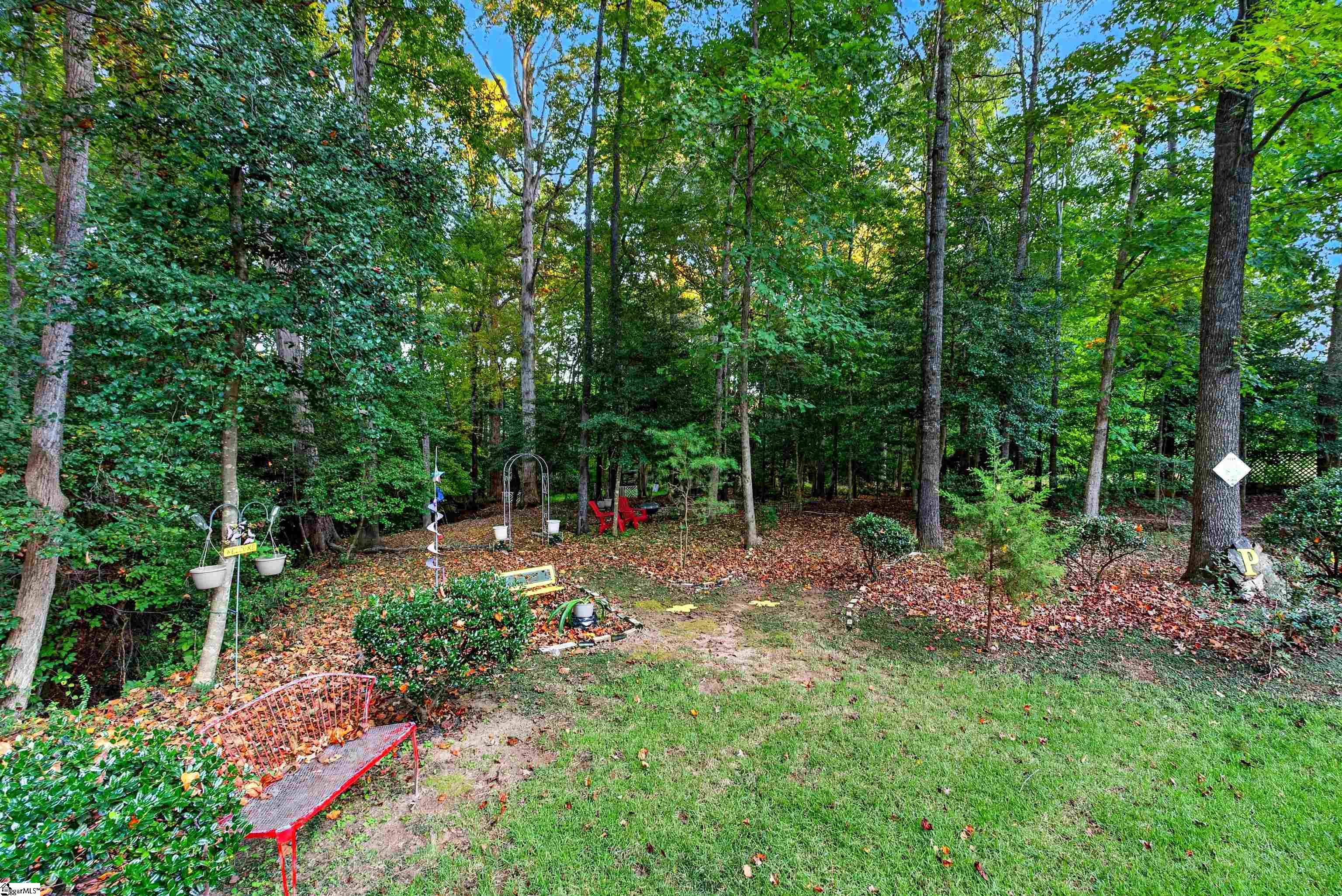 833 Oakcrest Road Property Photo 20