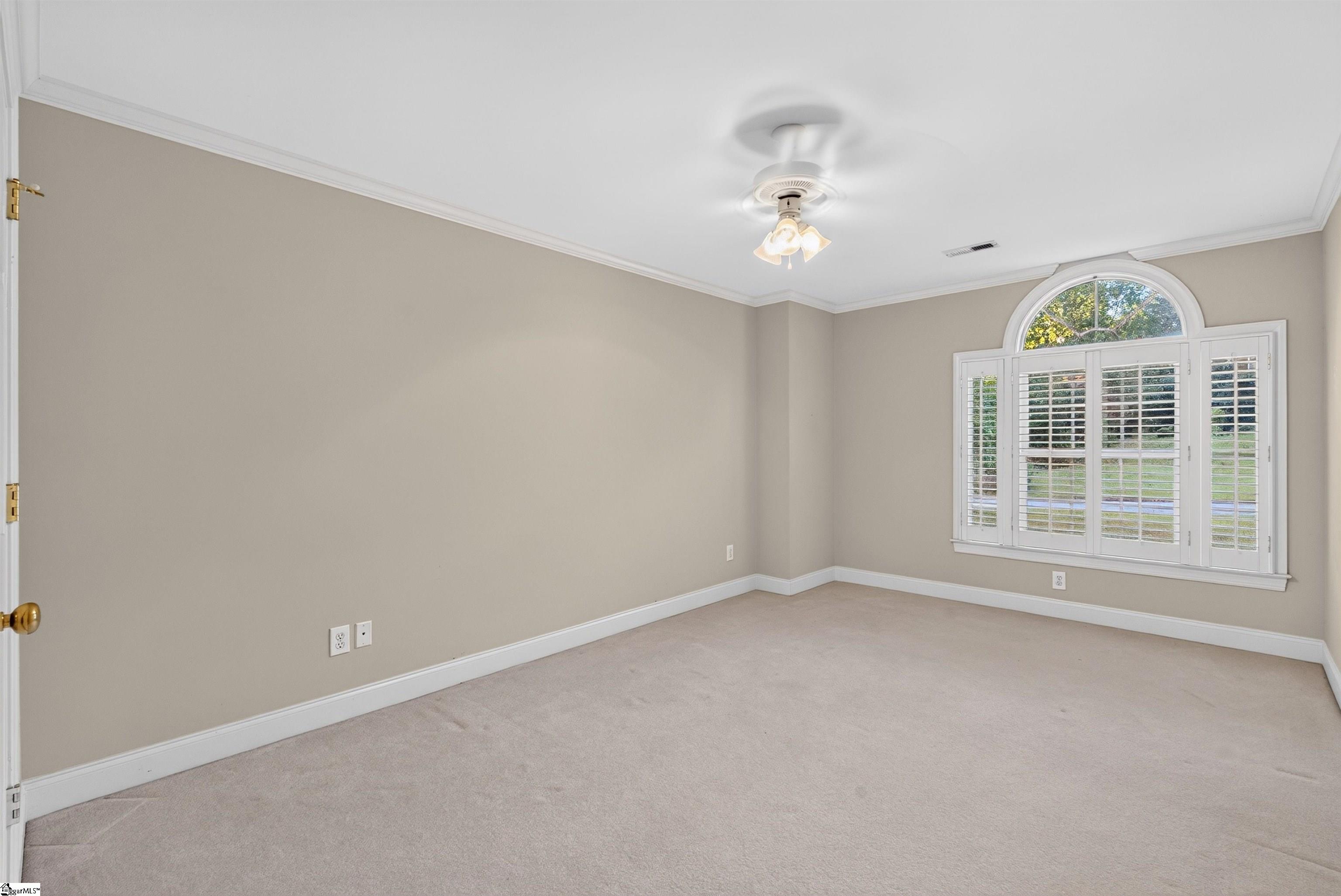 833 Oakcrest Road Property Photo 23
