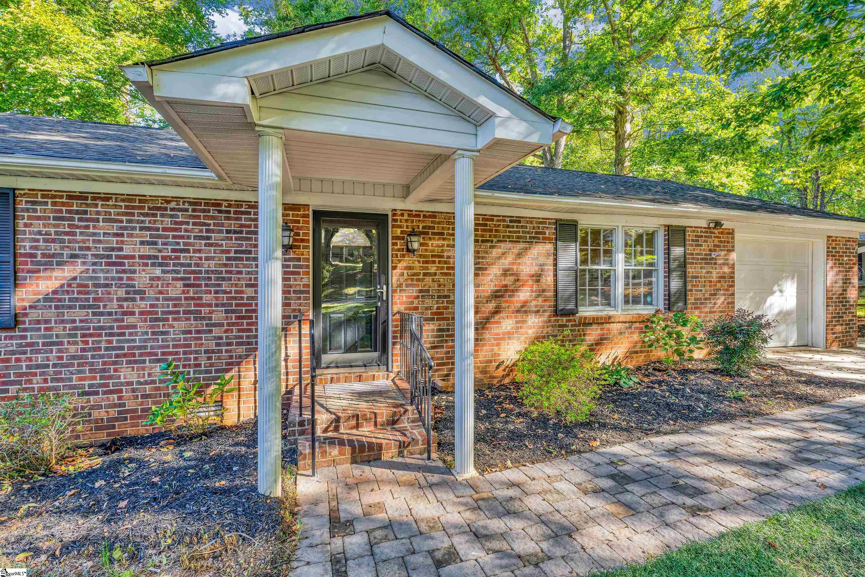 53 Doverdale Road Property Photo 3