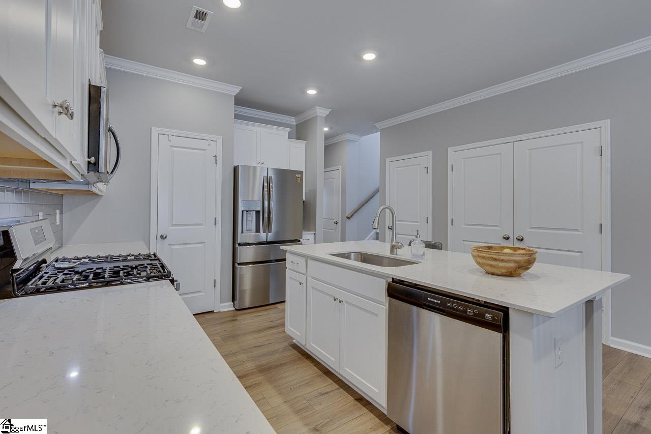 113 Paneer Lane Property Photo 9