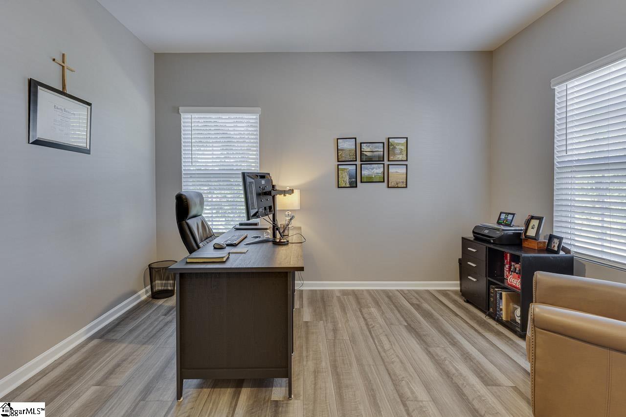 303 Paneer Lane Property Photo 4