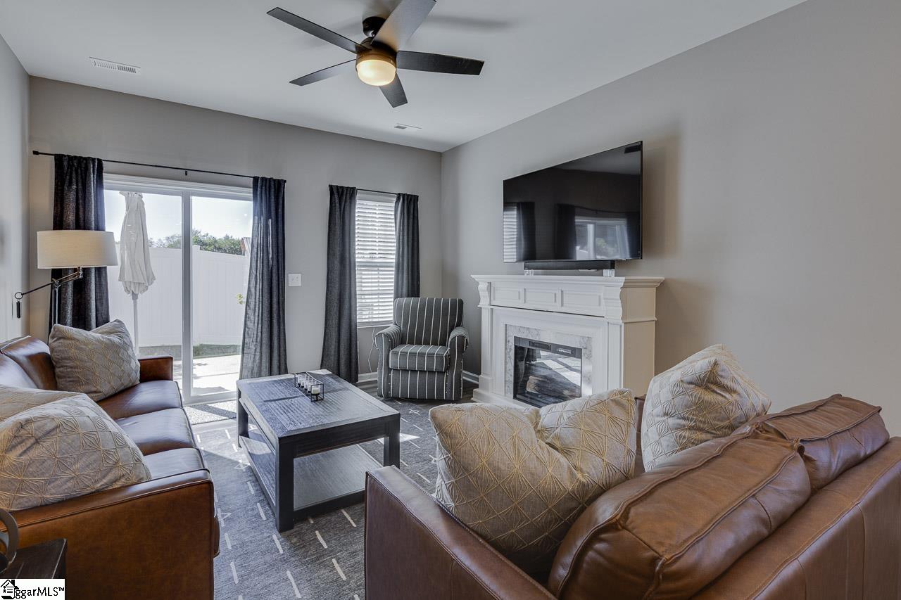 303 Paneer Lane Property Photo 12