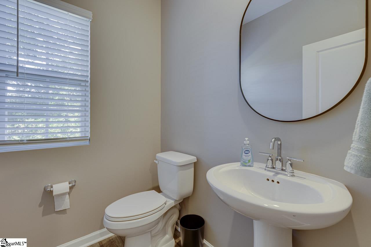 303 Paneer Lane Property Photo 13
