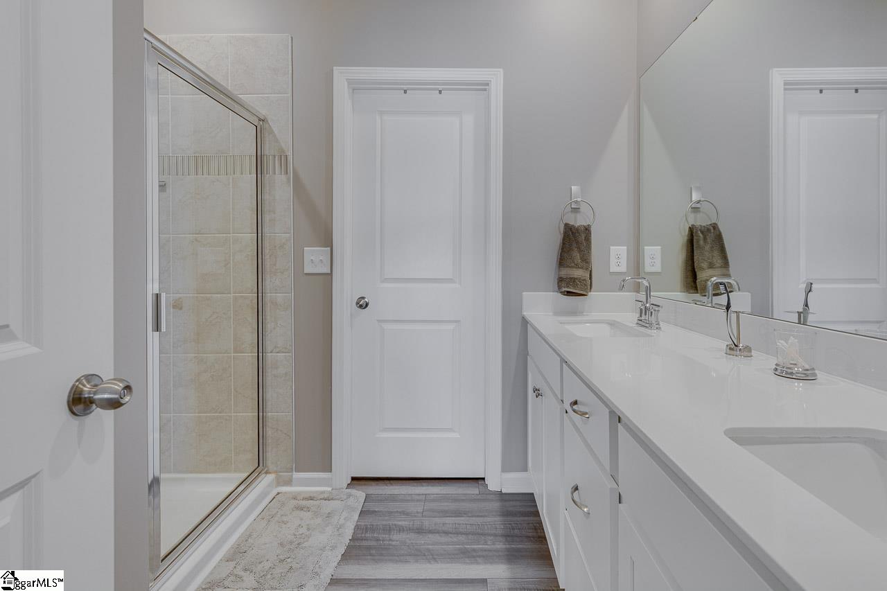 303 Paneer Lane Property Photo 17