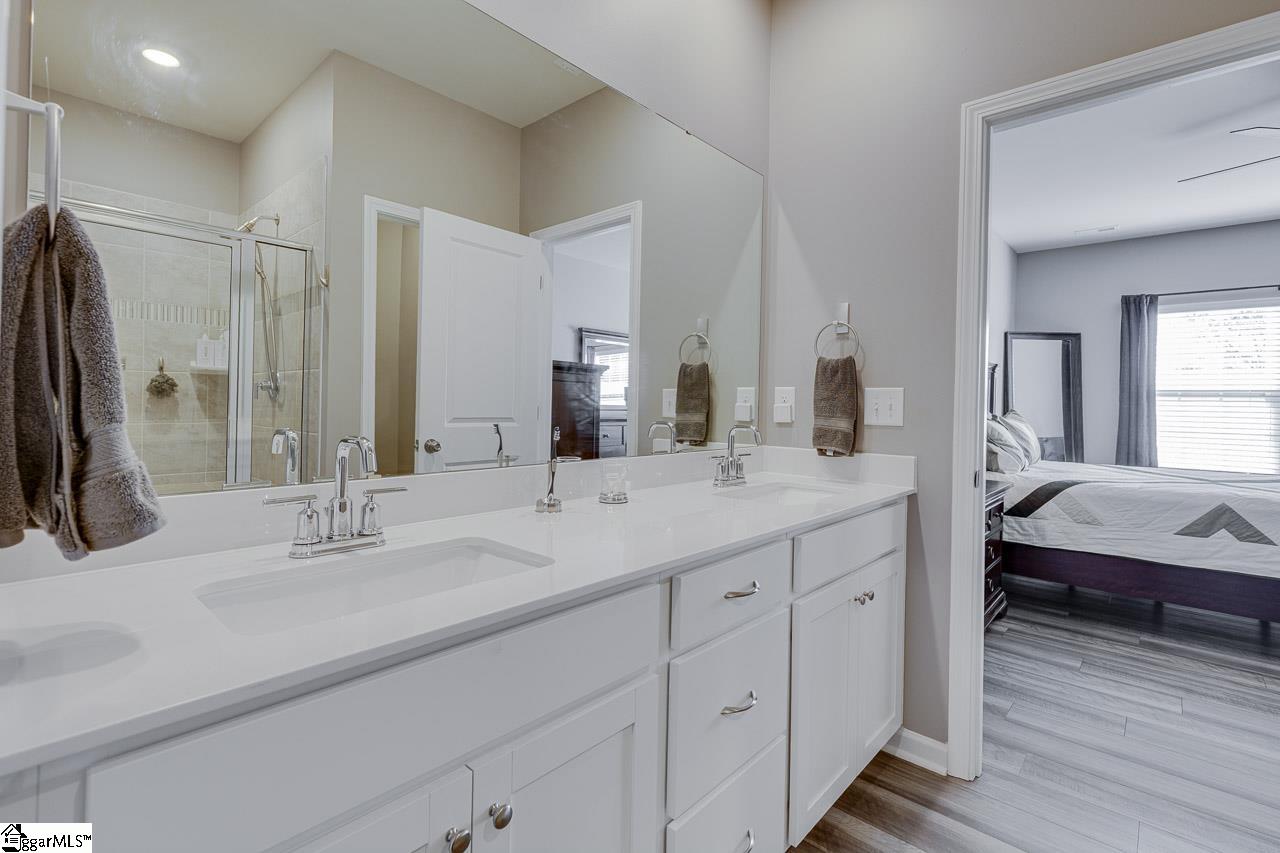 303 Paneer Lane Property Photo 18