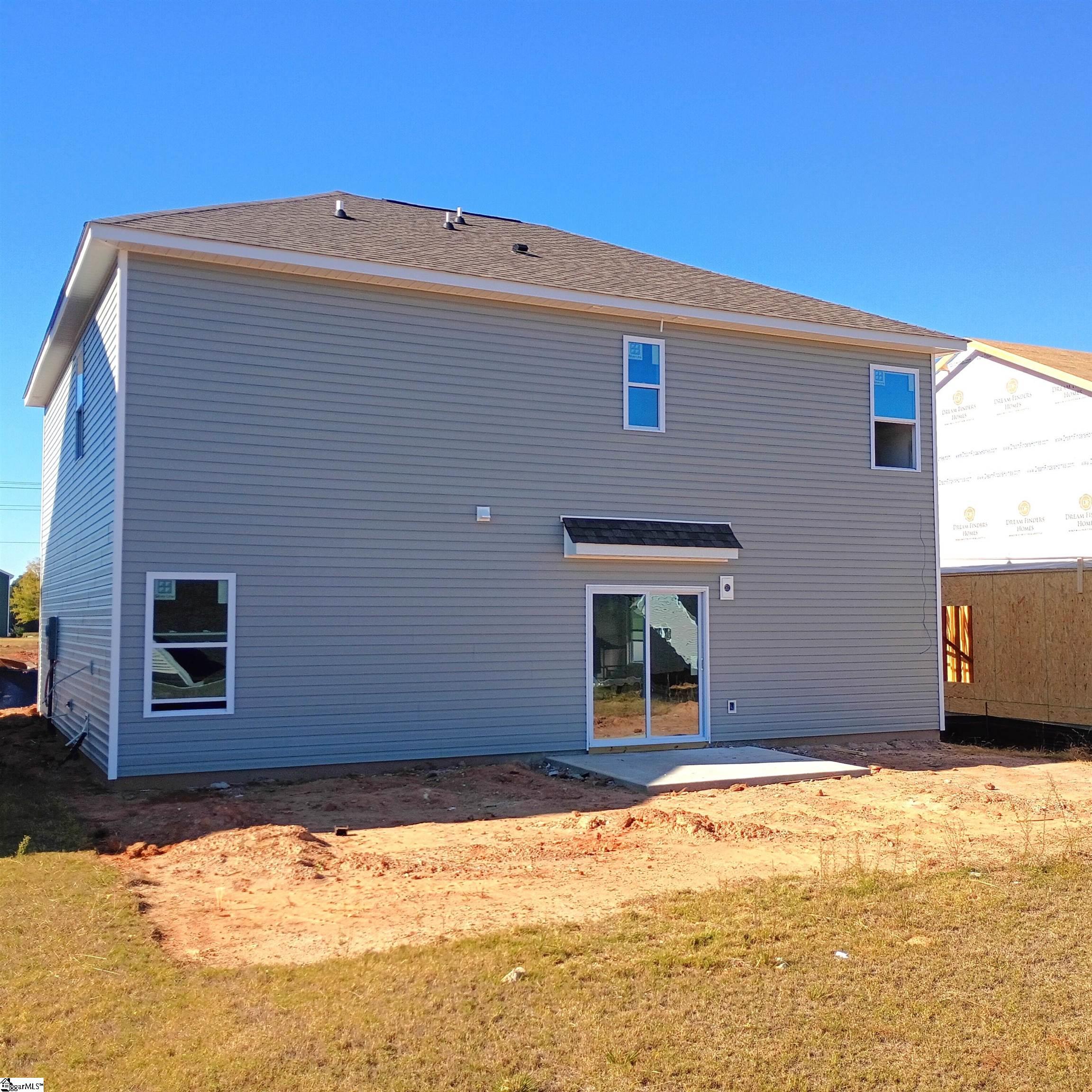 208 Pertoria Drive Property Photo 4