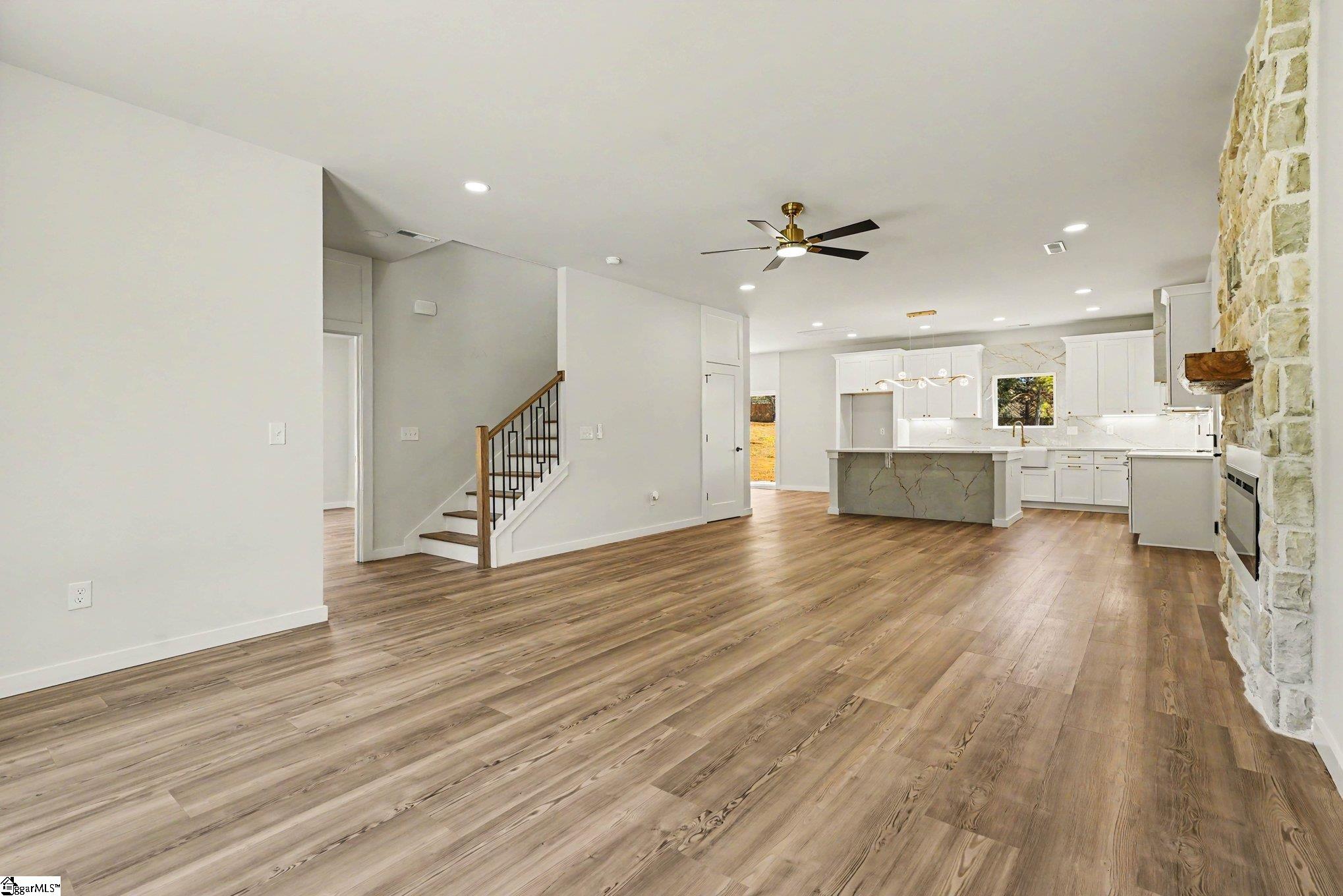 221 Moore Road Property Photo 5