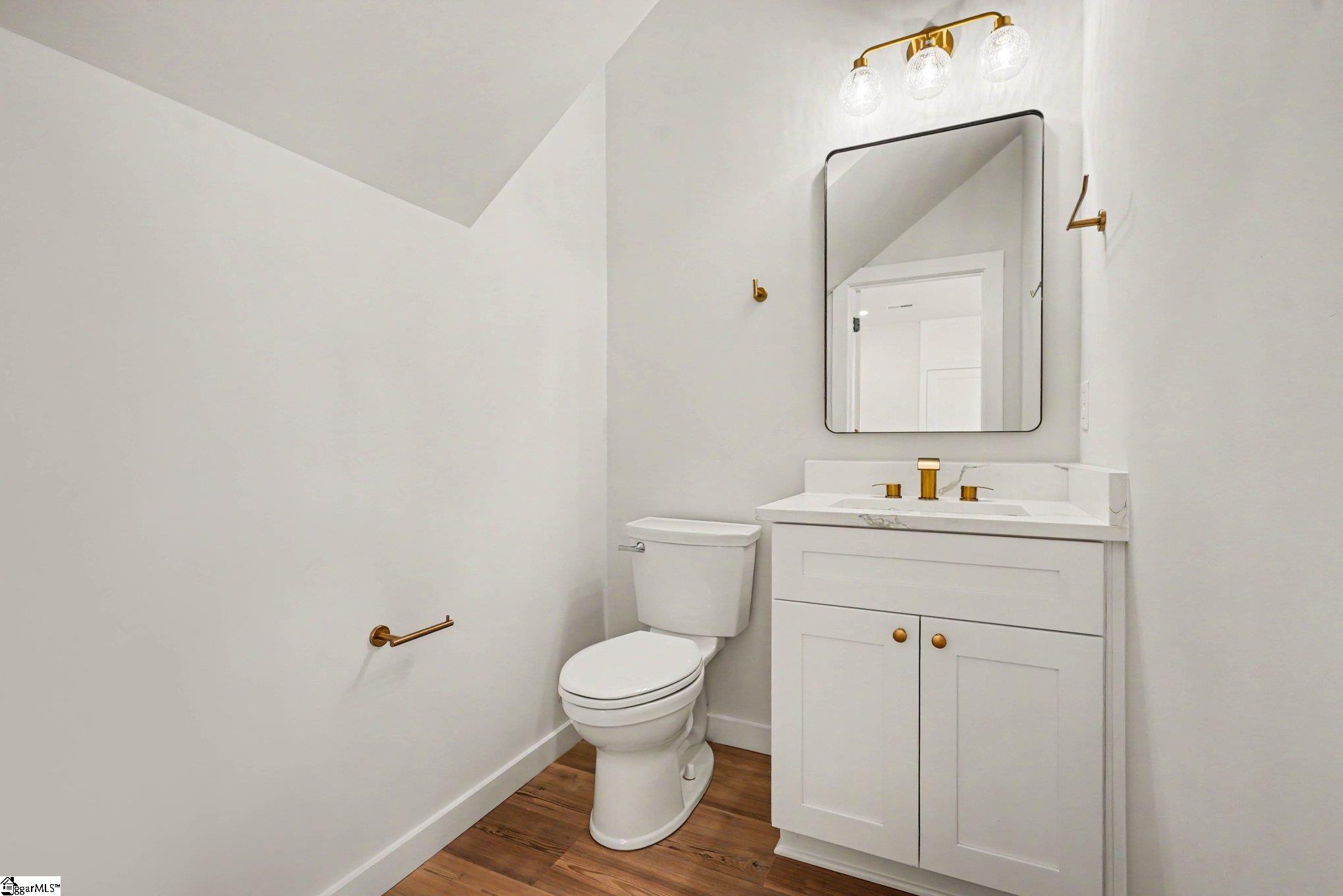 221 Moore Road Property Photo 10