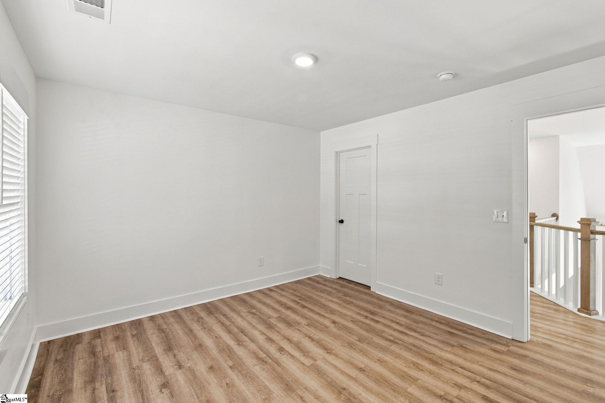 701 Oak Hill Lane Property Photo 24