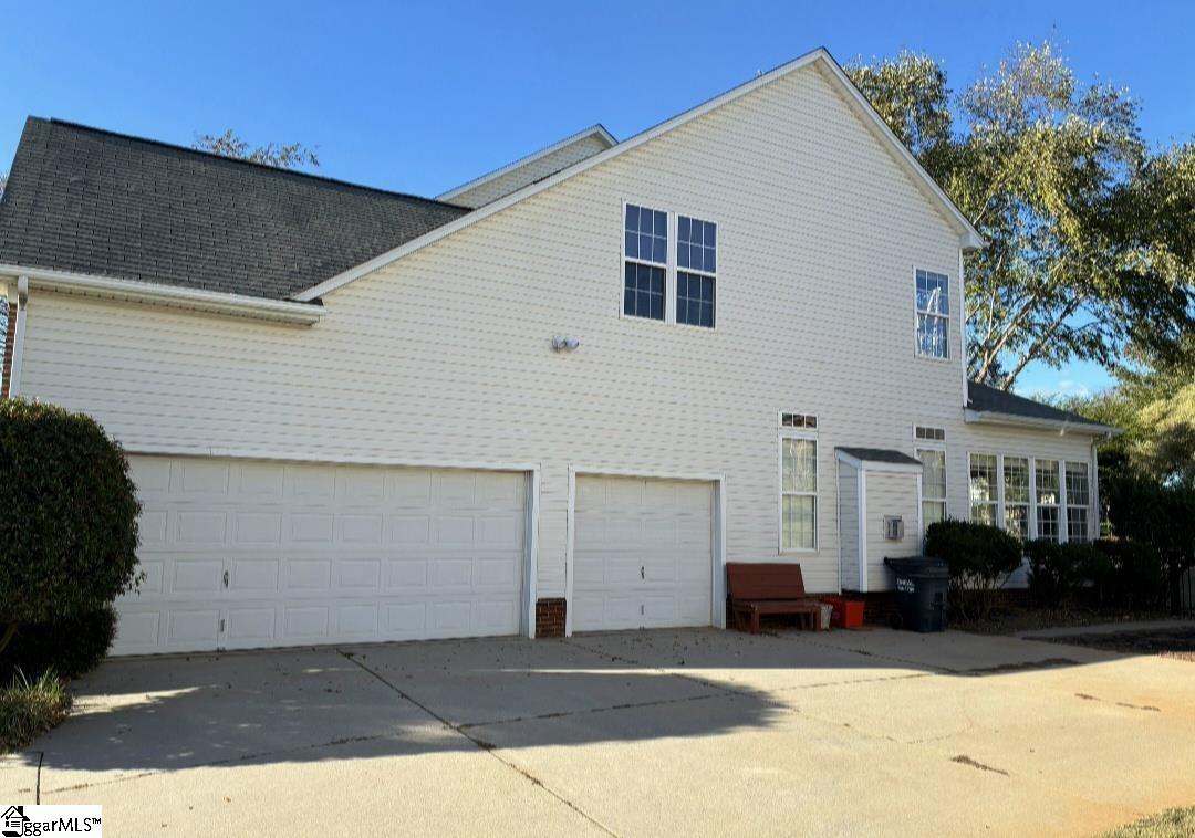 10 Noble Oaks Lane Property Photo 4