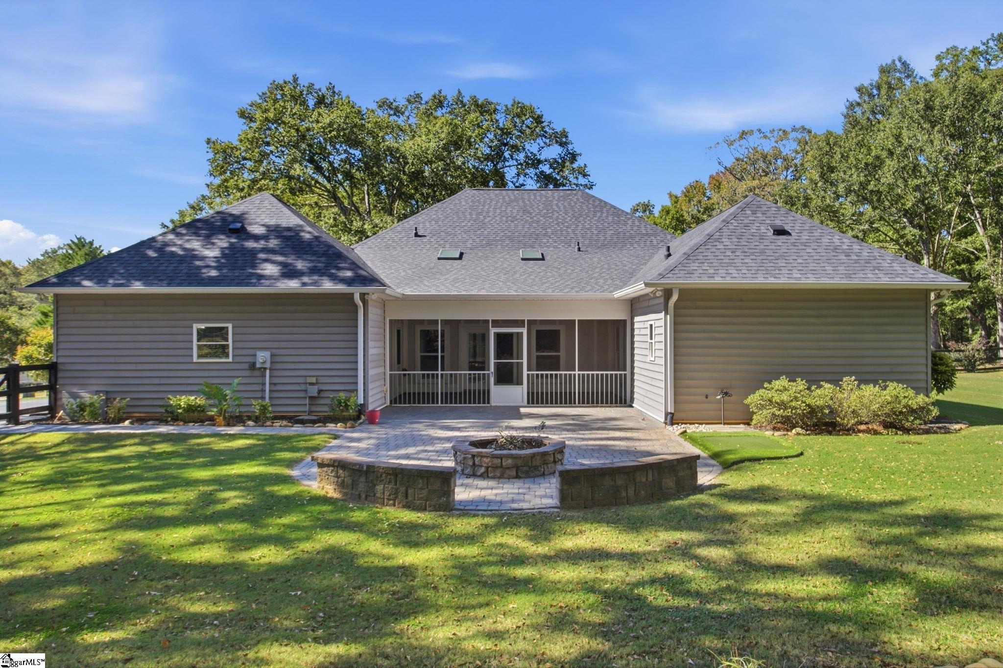 110 Shiloh Lane Property Photo 7