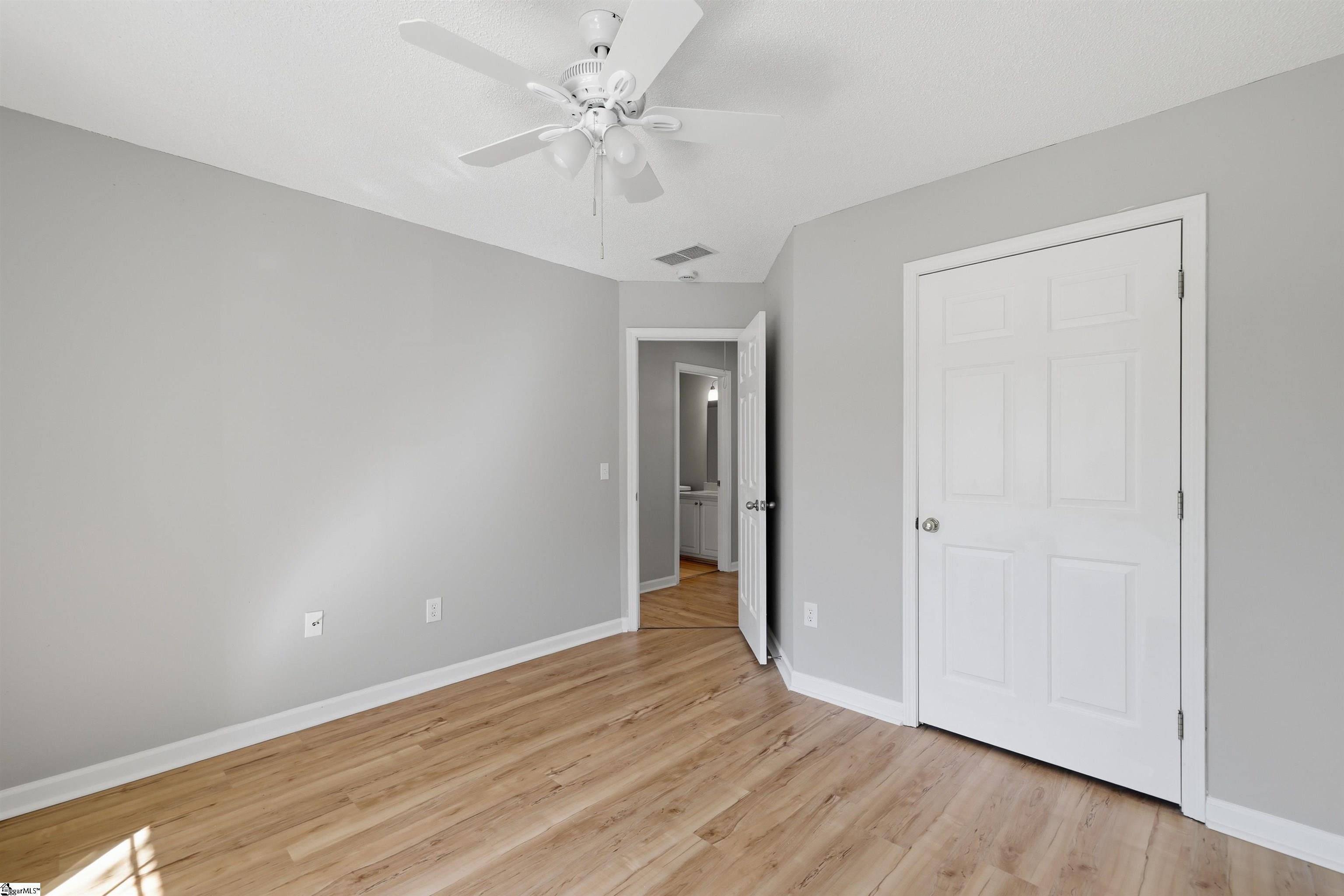 1 Depford Court Property Photo 18
