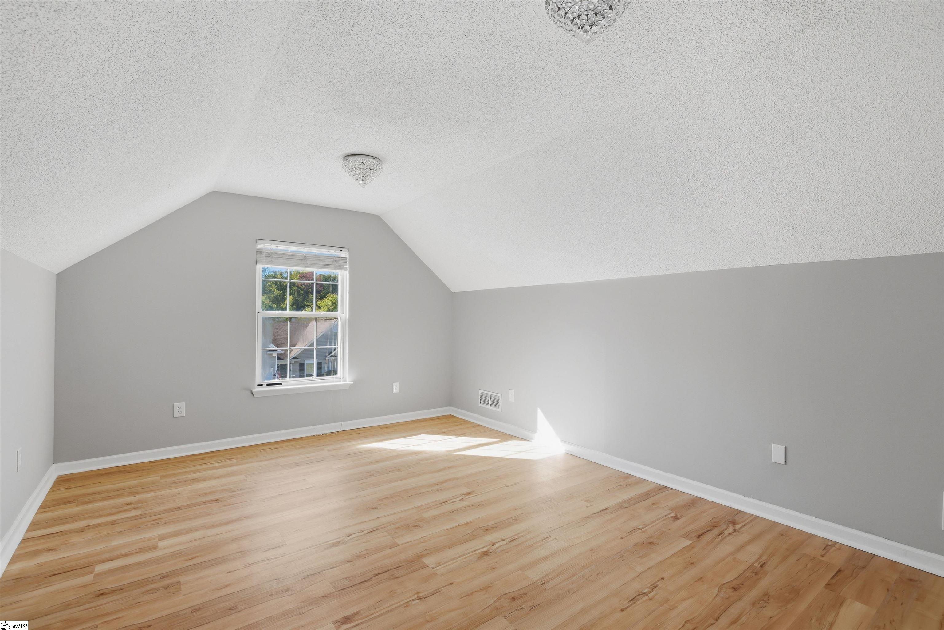 1 Depford Court Property Photo 31