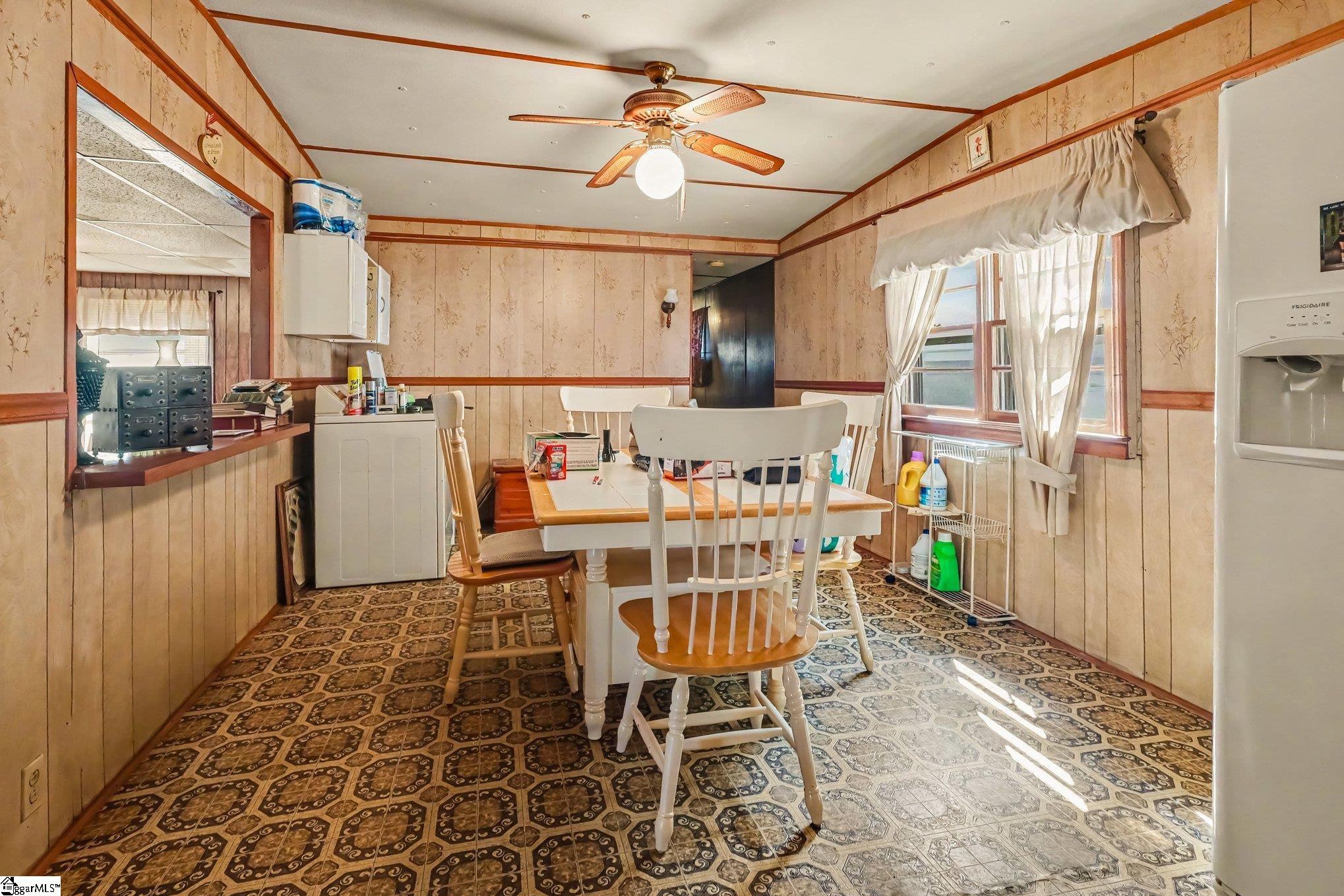 660 Neighborhood Road Property Photo 6