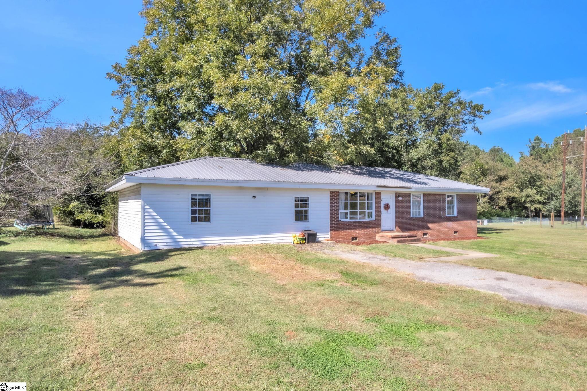 117 Walnut Street Property Photo 2