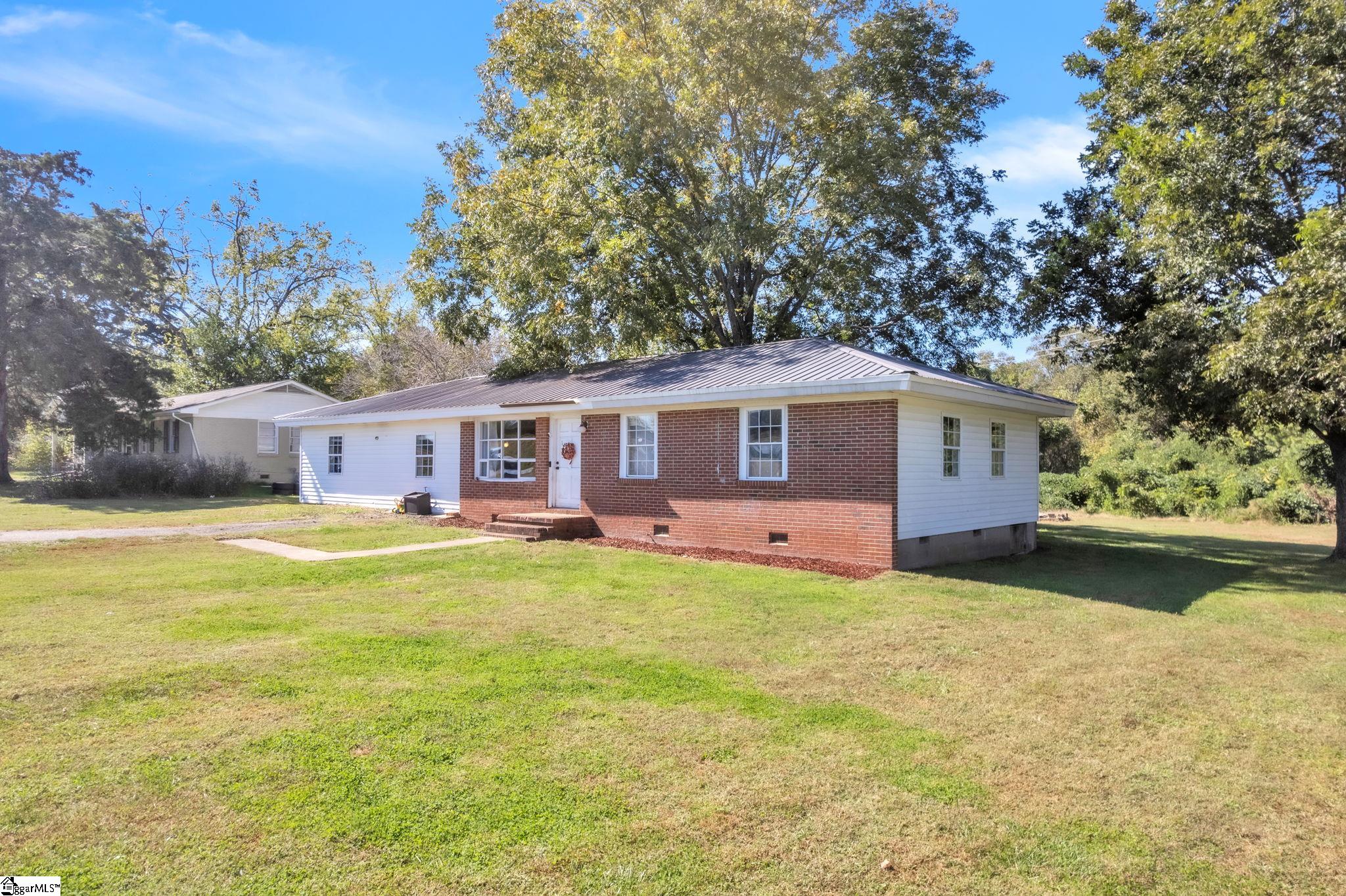 117 Walnut Street Property Photo 3