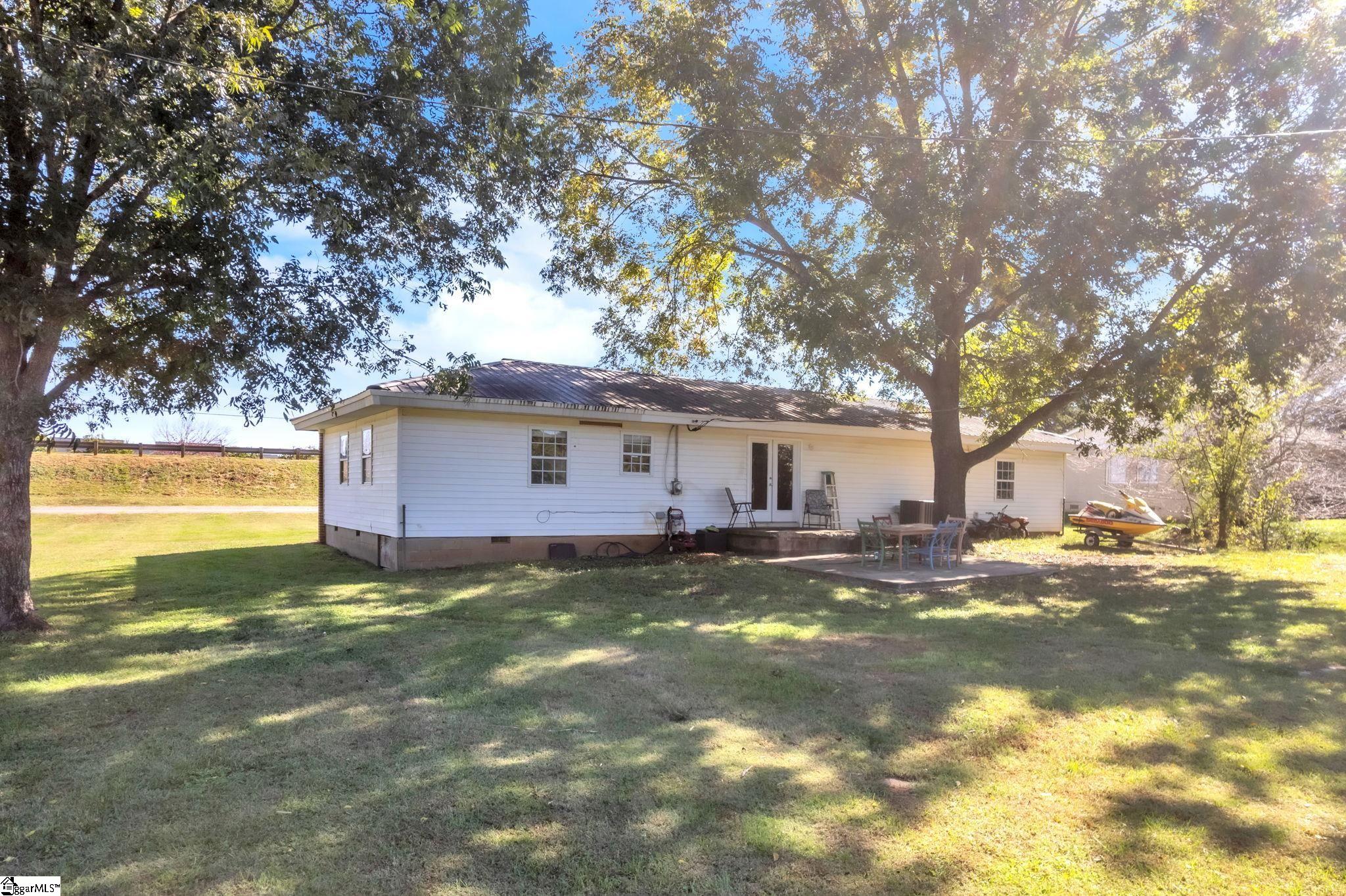 117 Walnut Street Property Photo 25