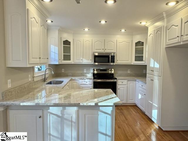 405 Dunrobin Lane Property Photo 4