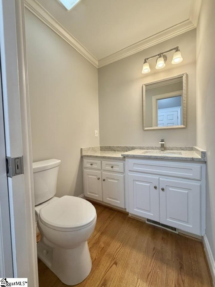 405 Dunrobin Lane Property Photo 25