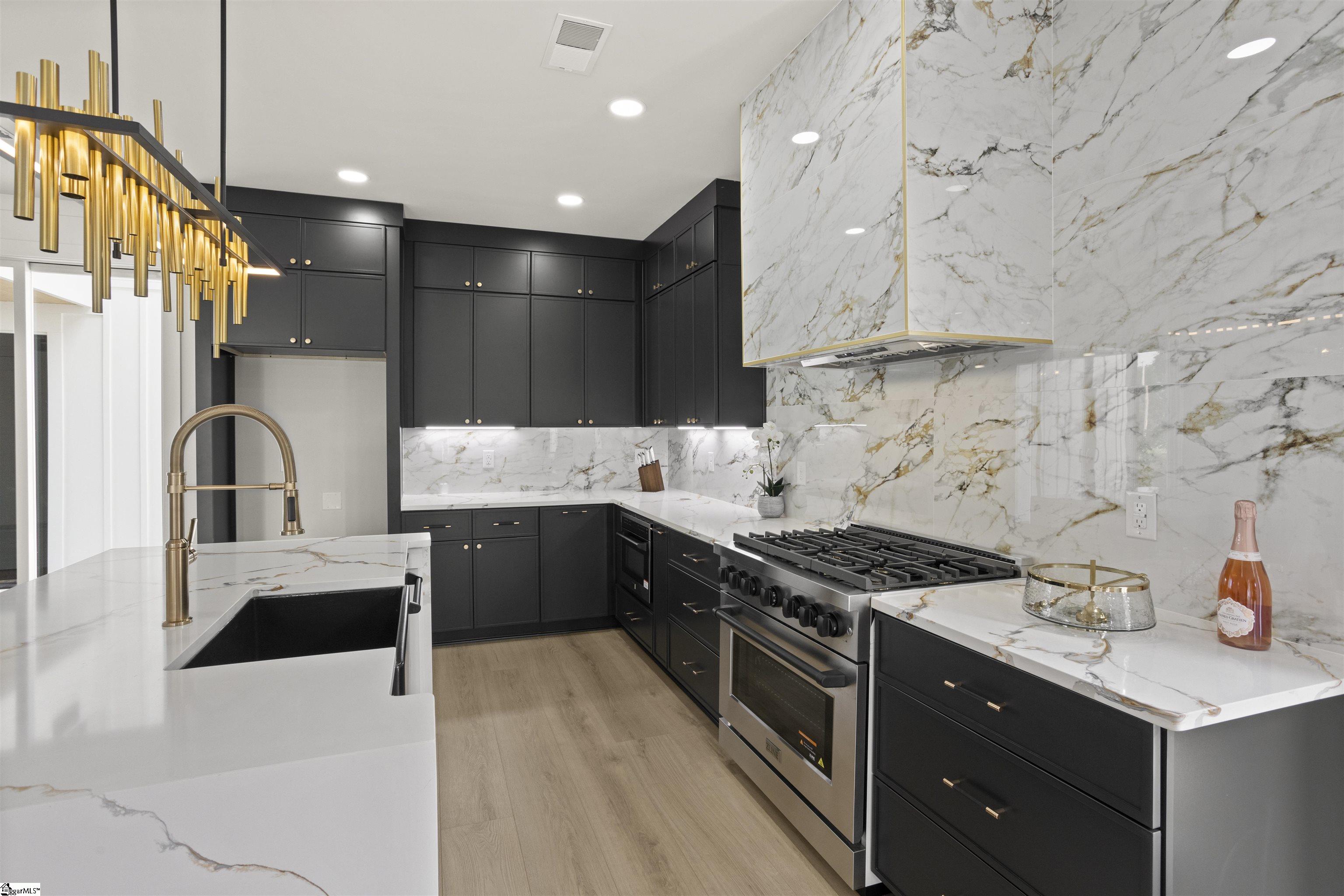 4 Hartsell Street Property Photo 13