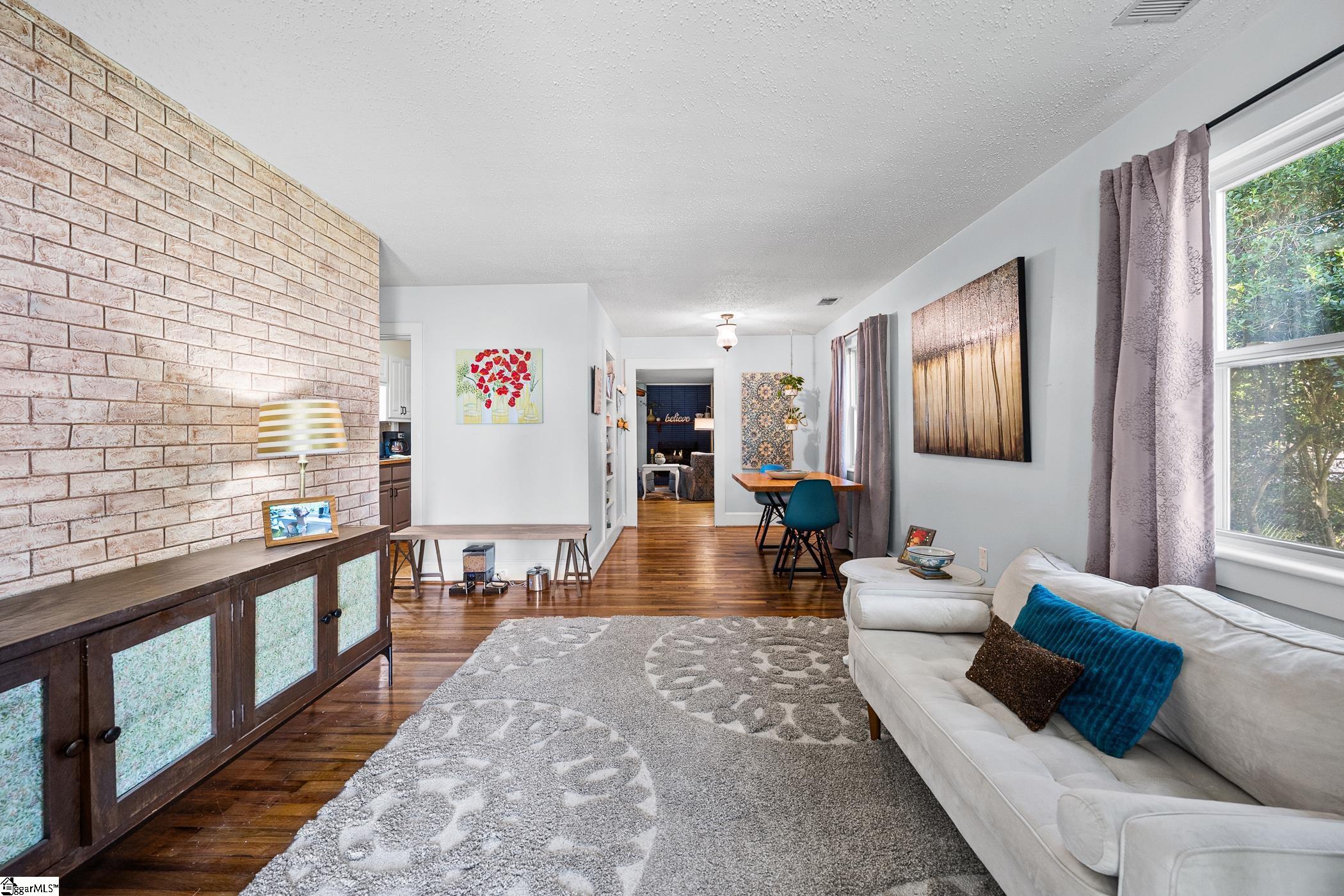 14 Stone Street Property Photo 6