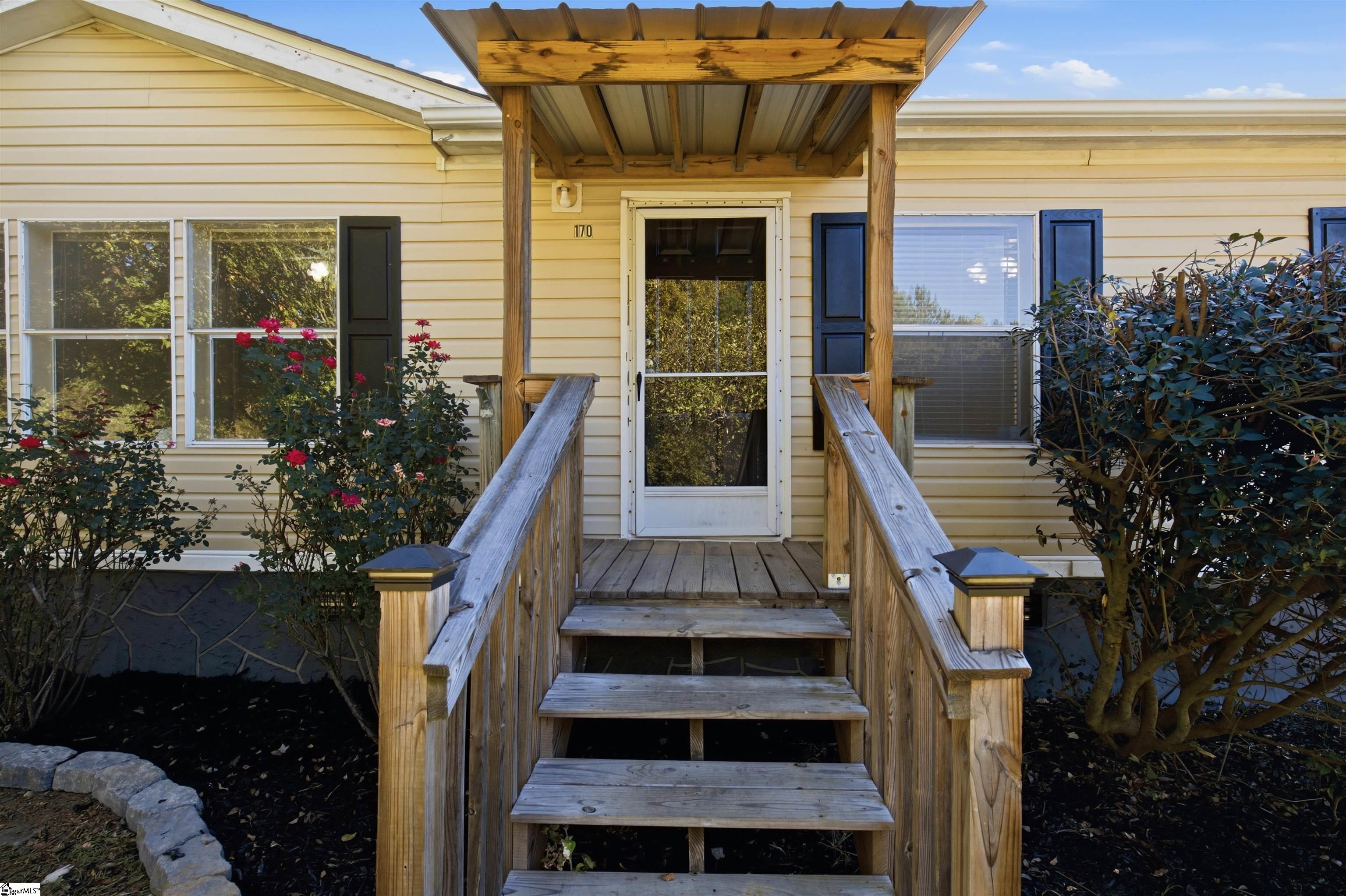 170 Jarvis Road Property Photo 4