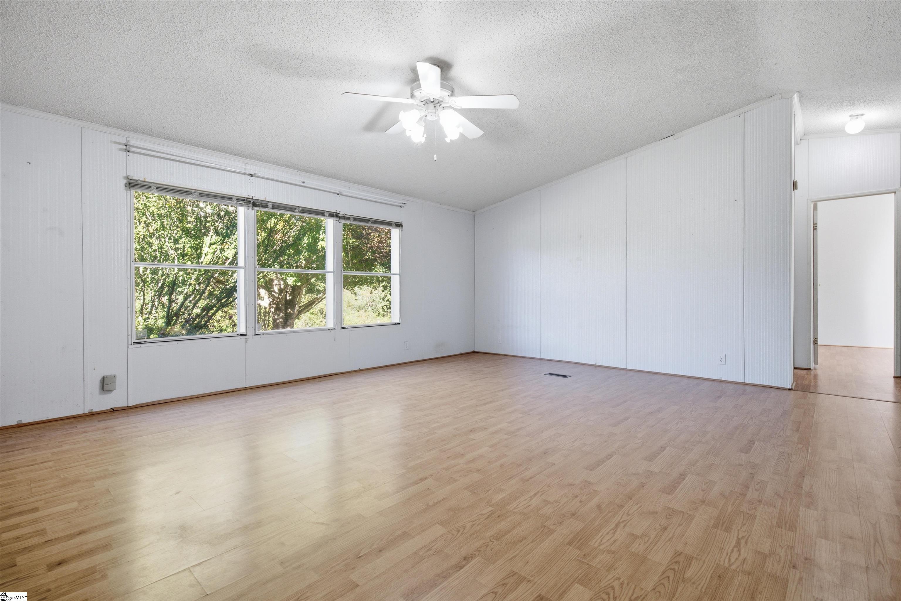 170 Jarvis Road Property Photo 7