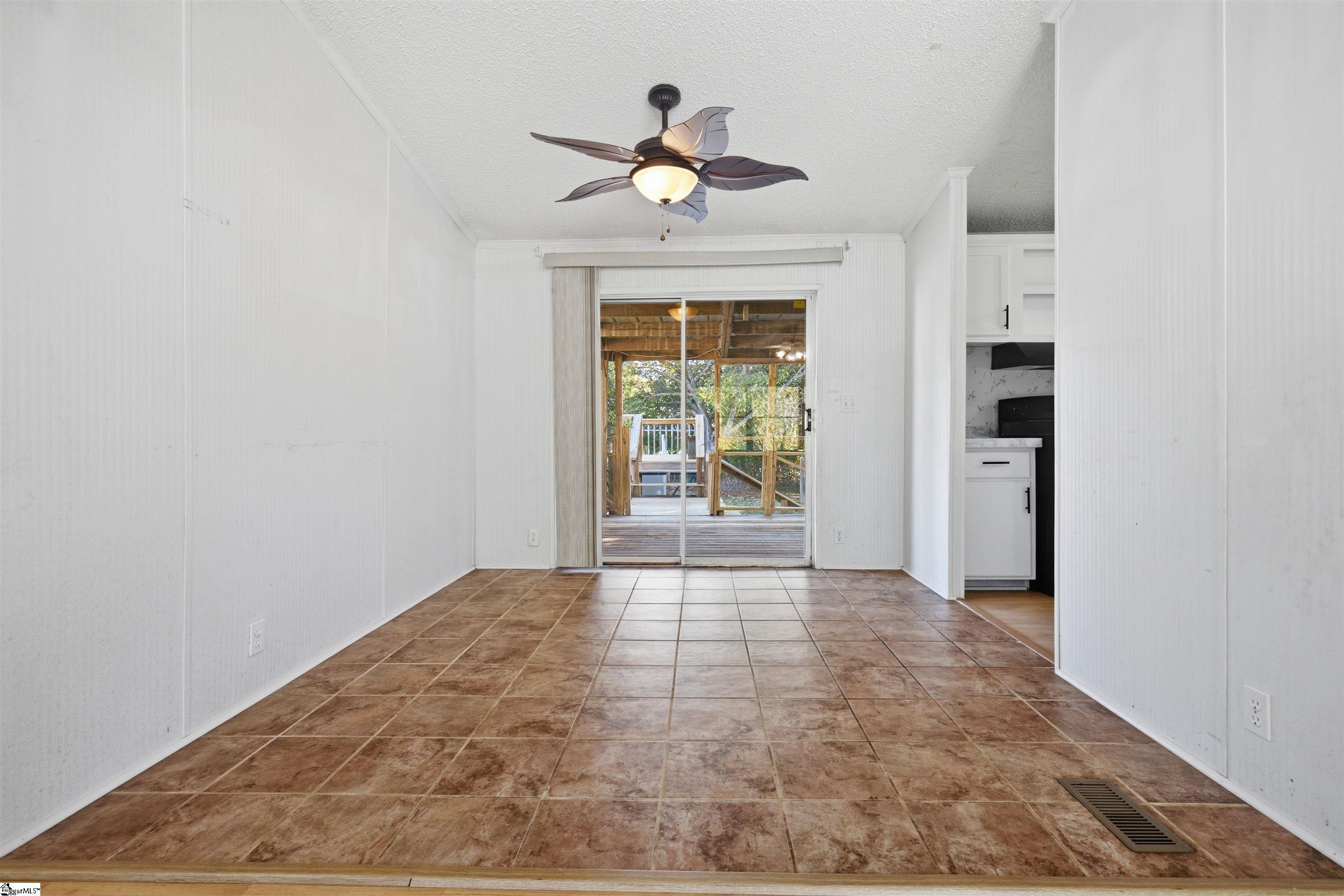 170 Jarvis Road Property Photo 10