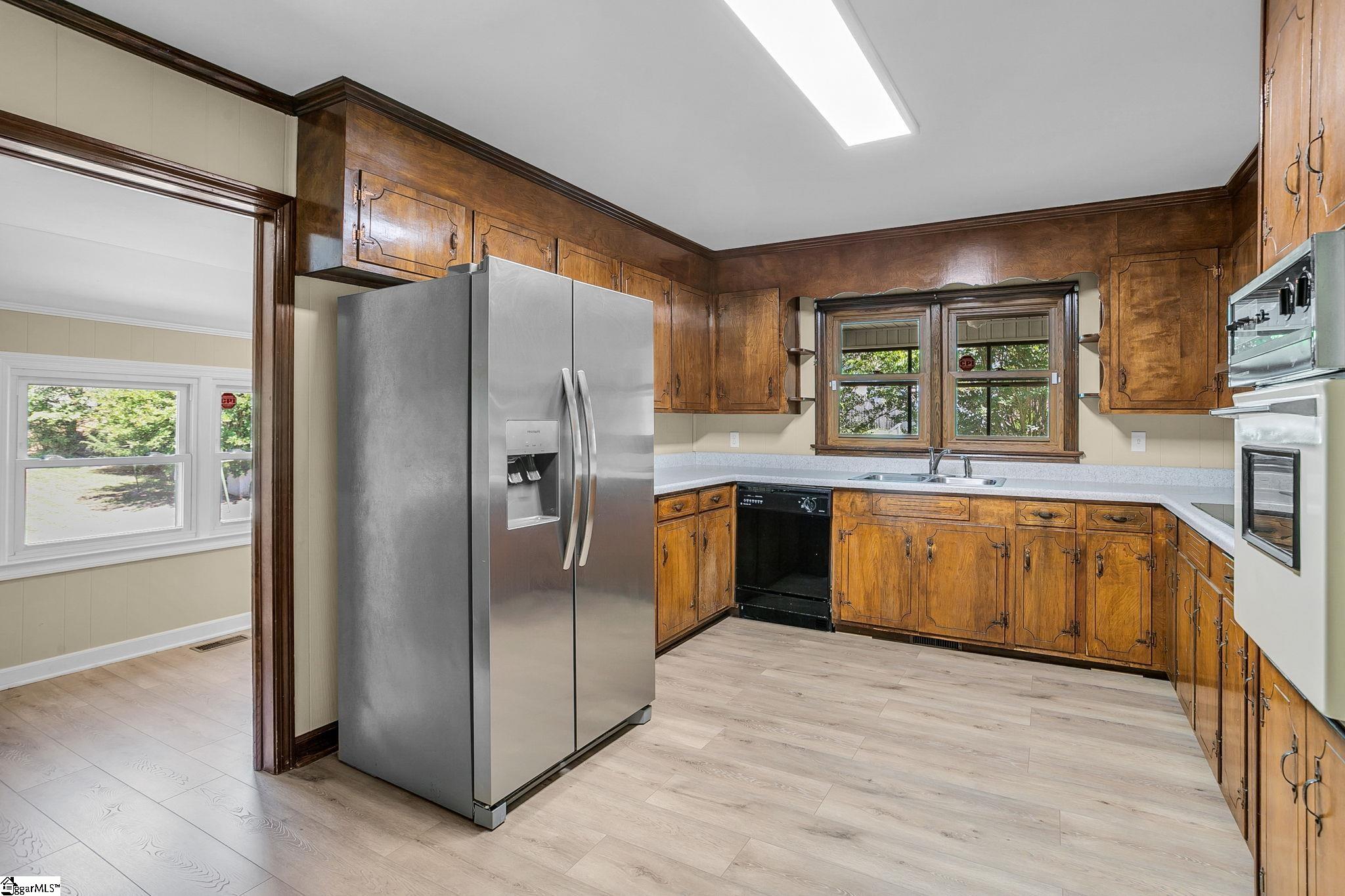14 Piedmont Avenue Property Photo 6